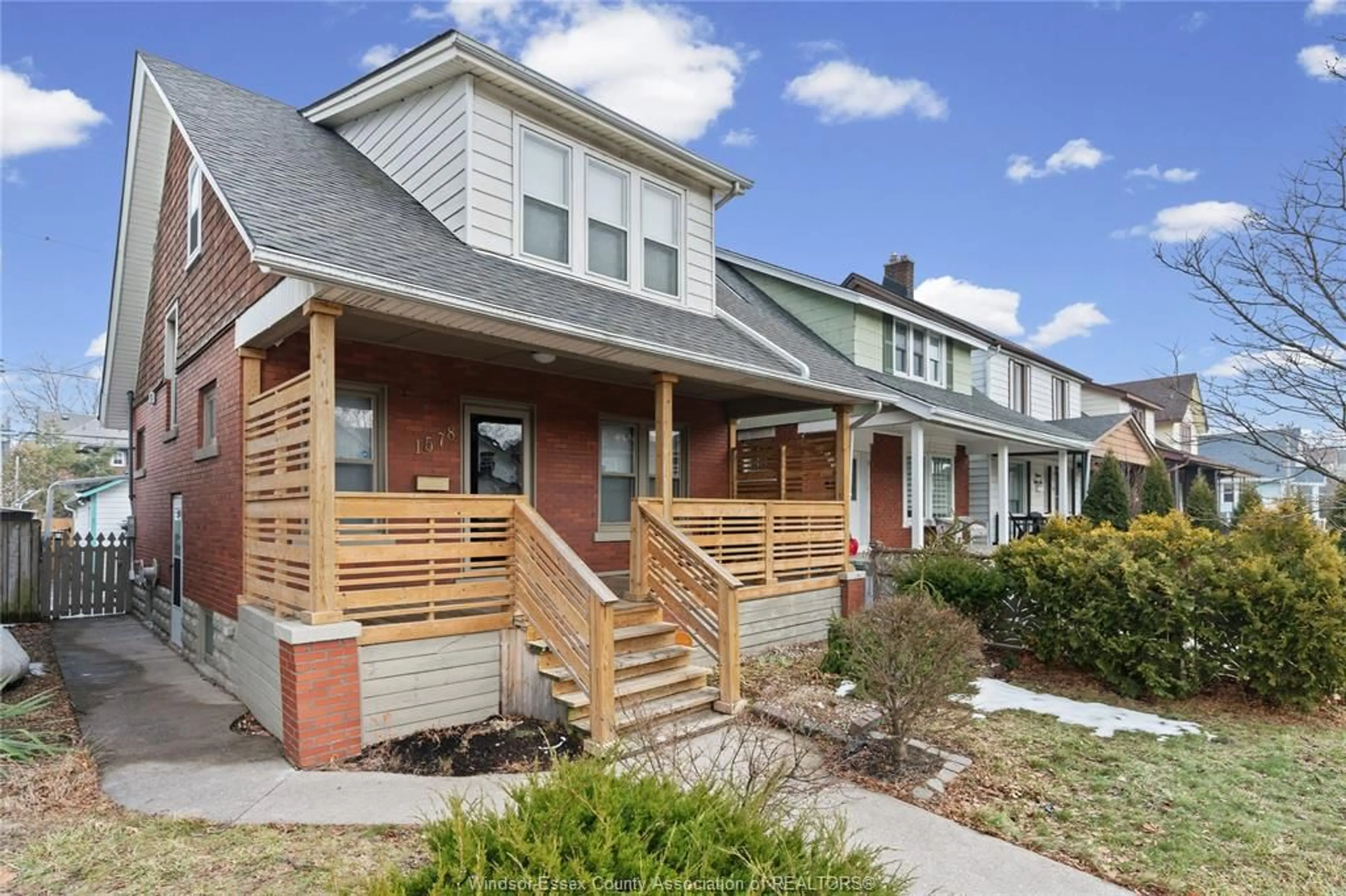 Home with vinyl exterior material, street for 1578 DOUGALL Ave, Windsor Ontario N8X 1S1