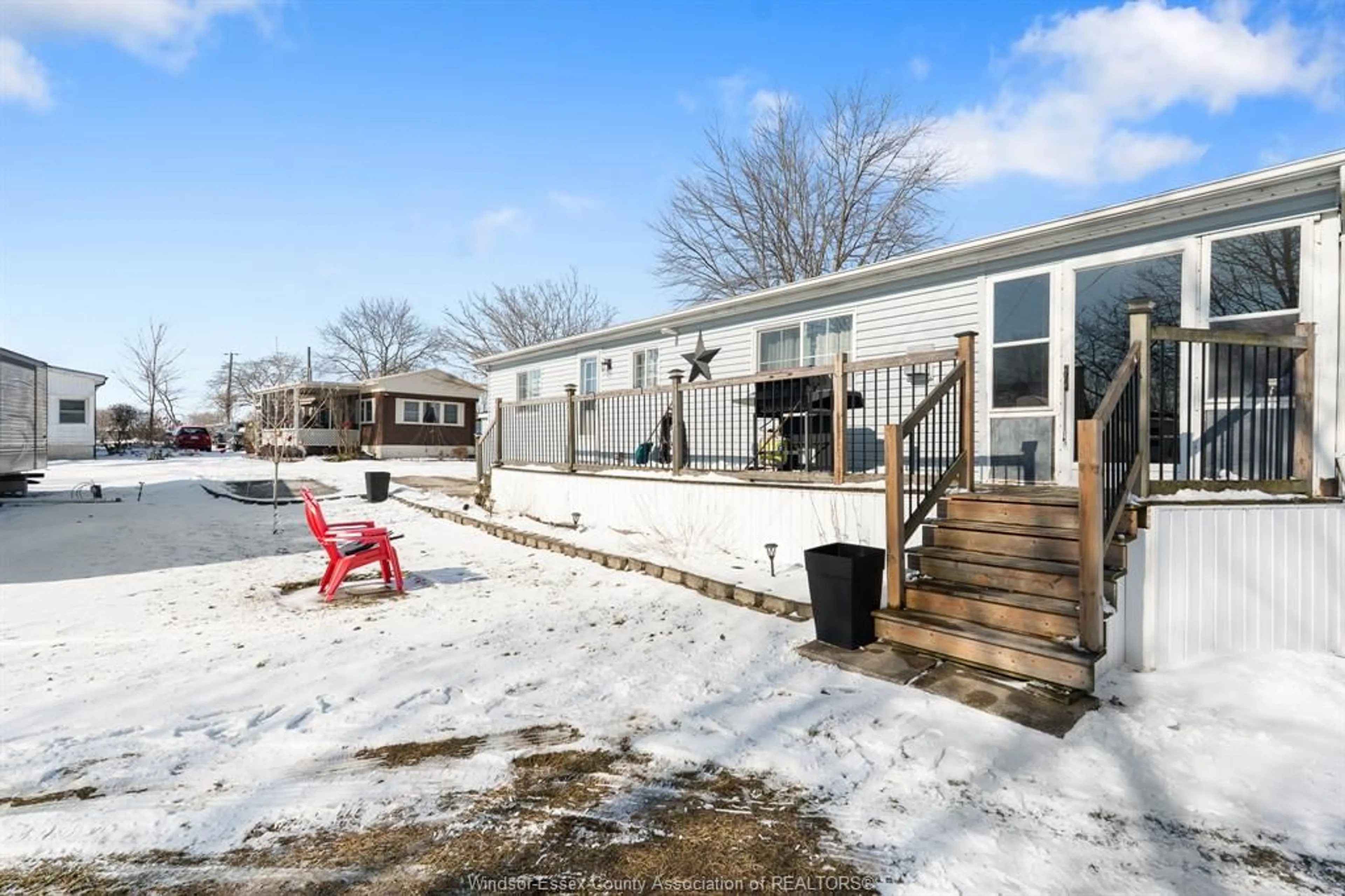Patio, unknown for 20951 Pier Road,   8 Lake Road, Wheatley Ontario N0P 2P0