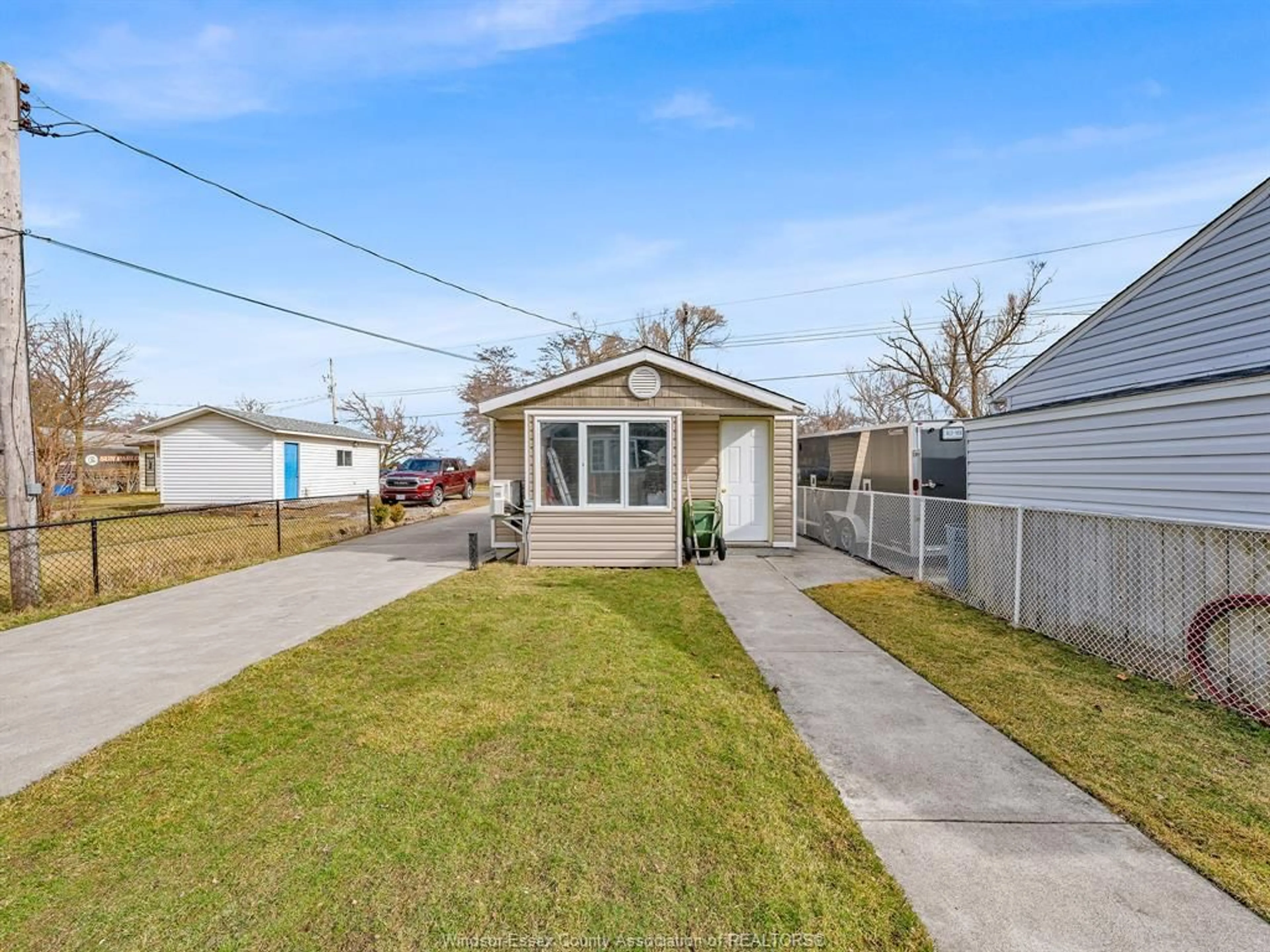 Unknown for 515 LYPPS BEACH, Colchester Ontario N0R 1G0