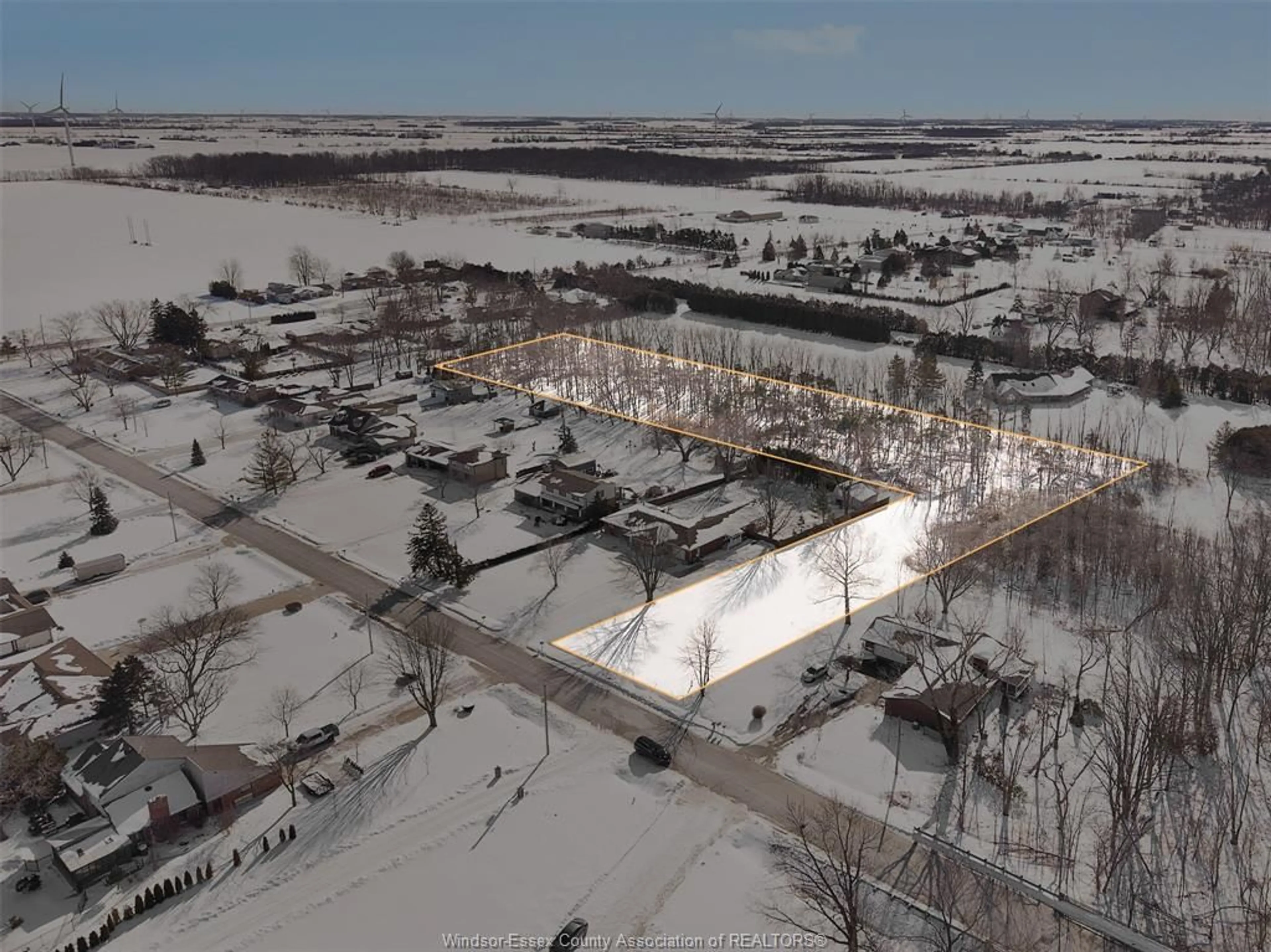 A pic from outside/outdoor area/front of a property/back of a property/a pic from drone, street for V/L BISSONNETTE Lane, Lakeshore Ontario N0R 1V0