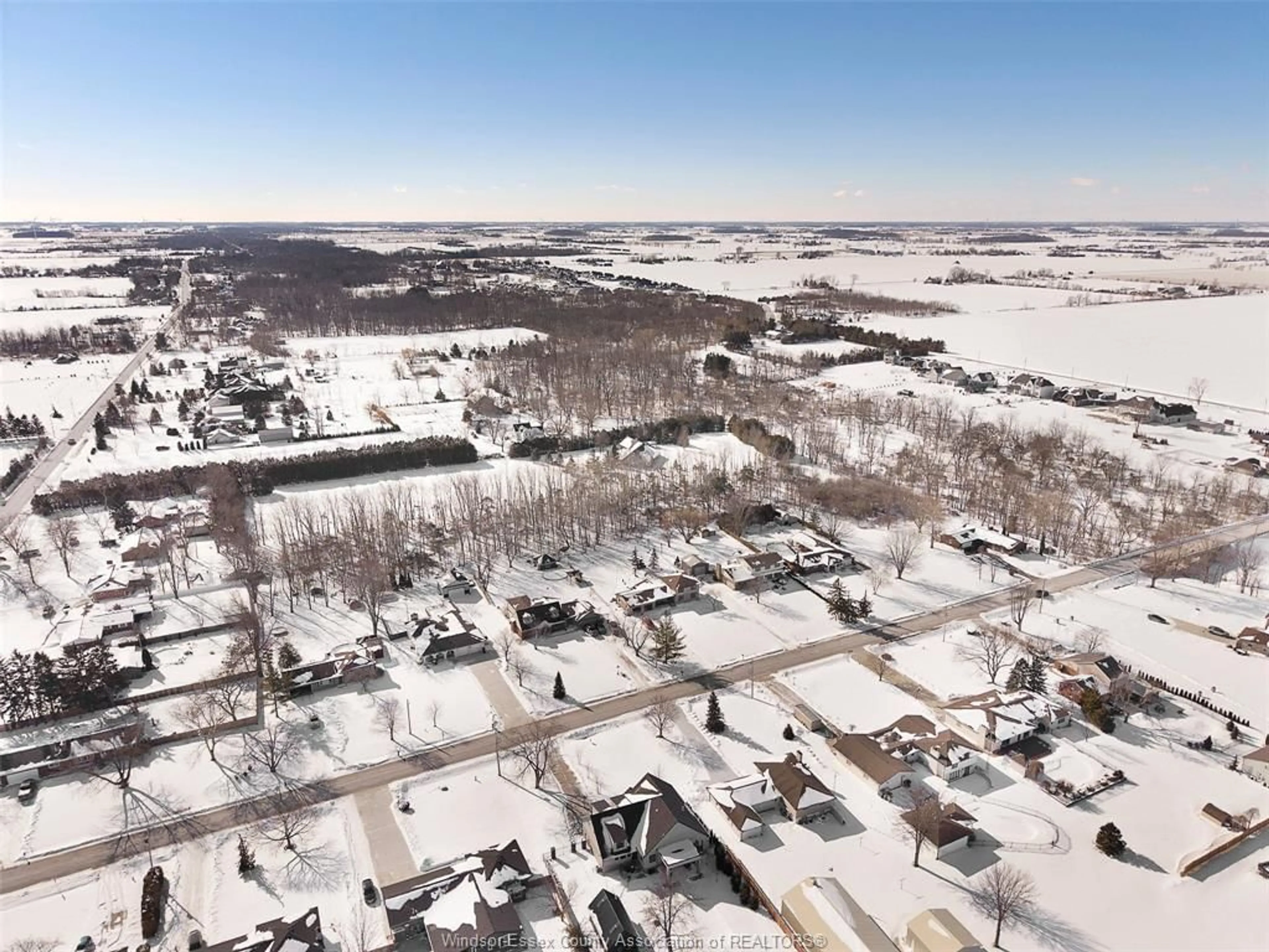 A pic from outside/outdoor area/front of a property/back of a property/a pic from drone, street for V/L BISSONNETTE Lane, Lakeshore Ontario N0R 1V0
