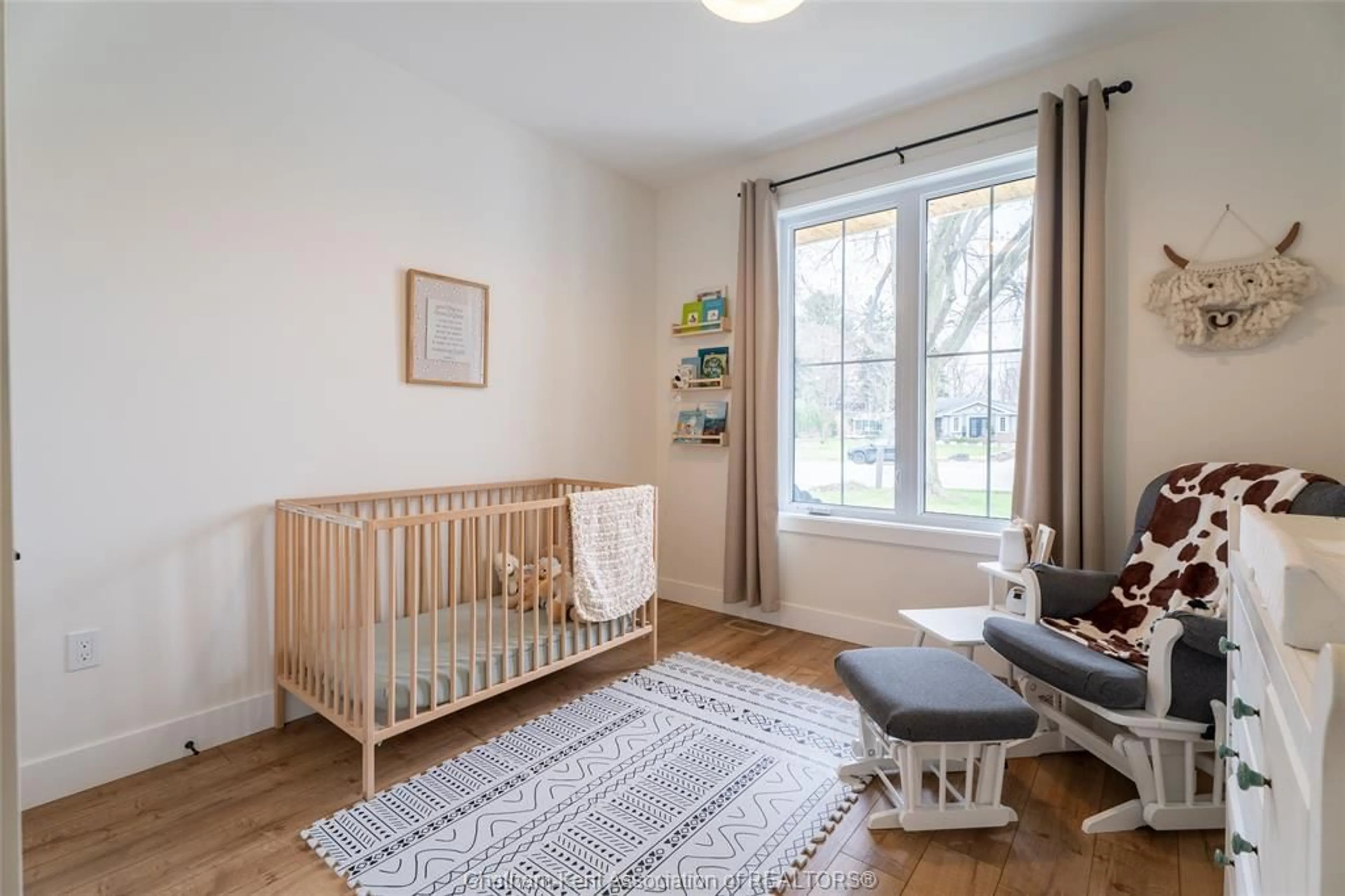 A pic of a room for 11597 Longwoods Rd, Kent Bridge Ontario N0P 1V0