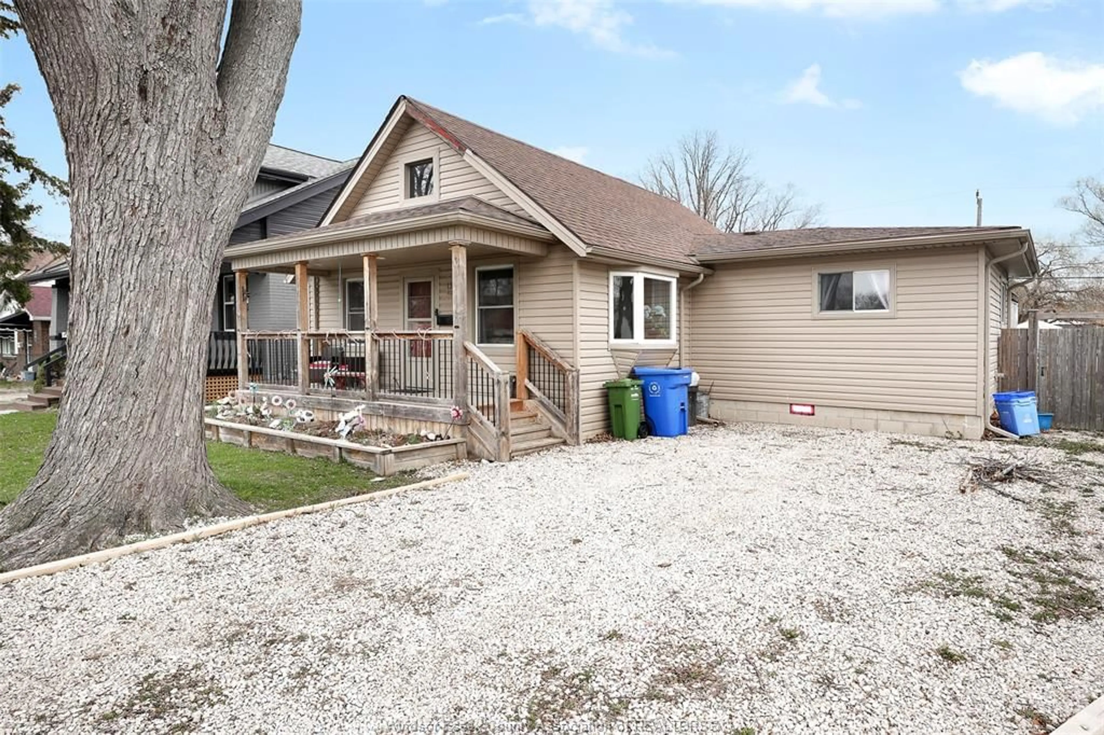 Unknown for 1356 AUBIN Rd, Windsor Ontario N8Y 4E6