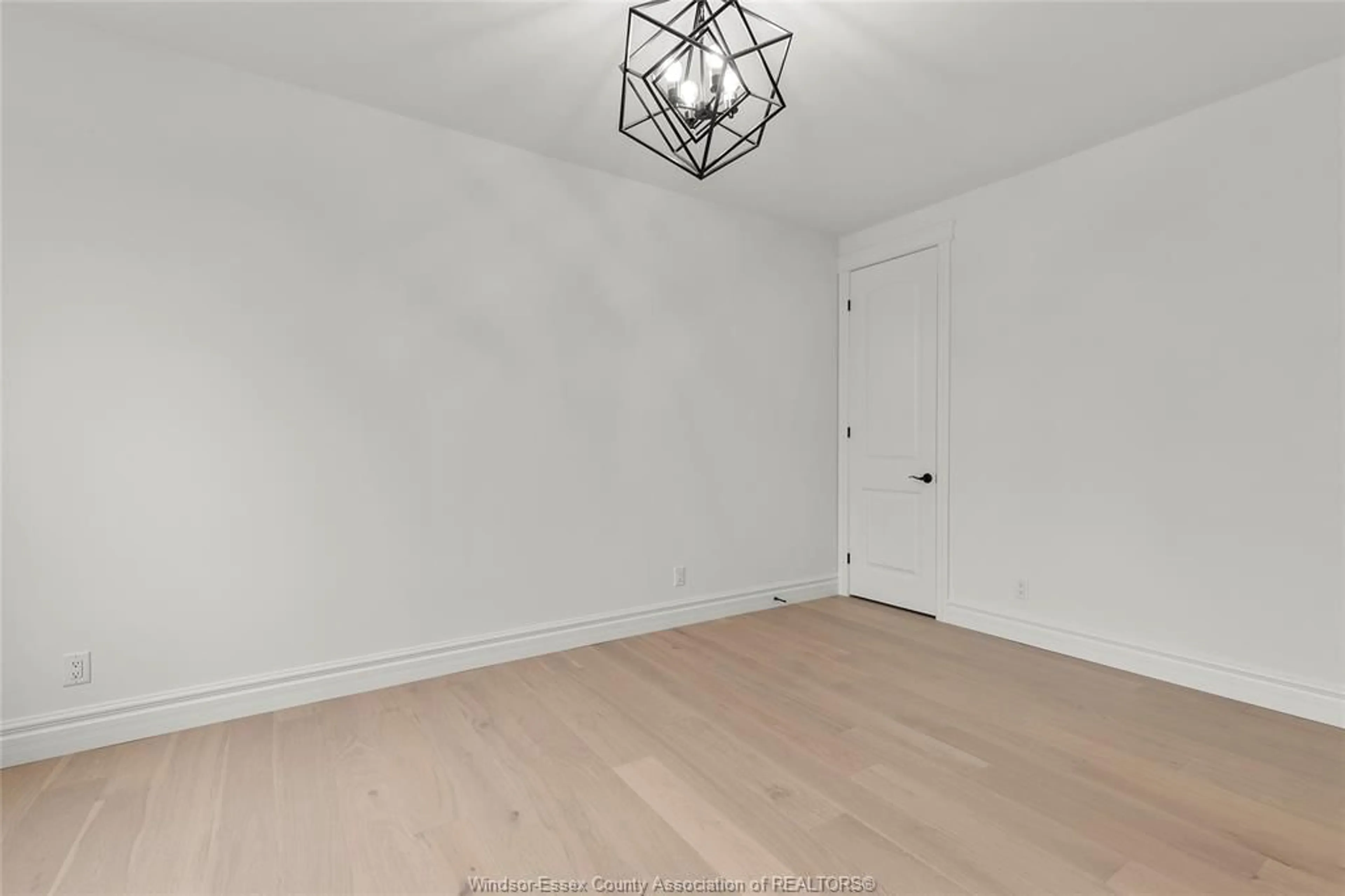 A pic of a room for 460 MARLA Cres, Lakeshore Ontario N0R 1A0