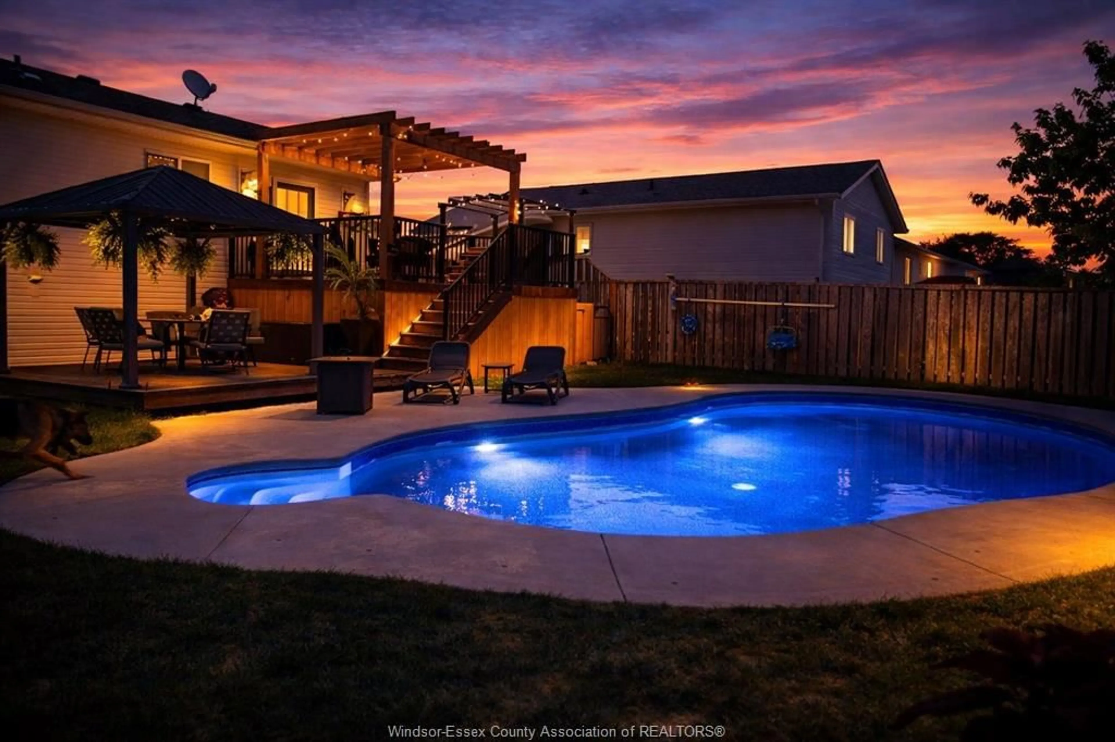 Pool for 99 VERMONT, Amherstburg Ontario N9V 3Z5