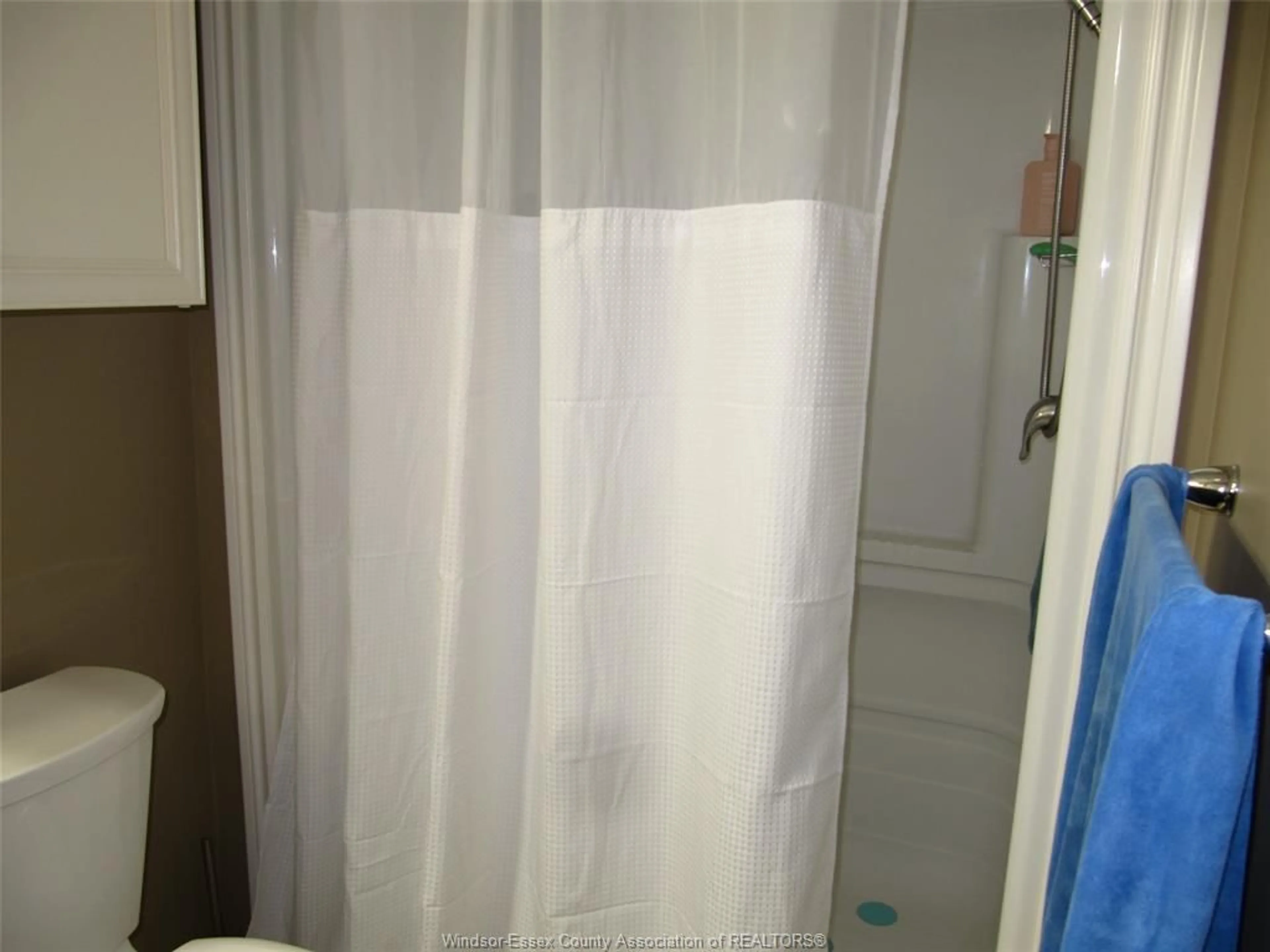 Unknown for 3218 Seville, Windsor Ontario N8N 0A4