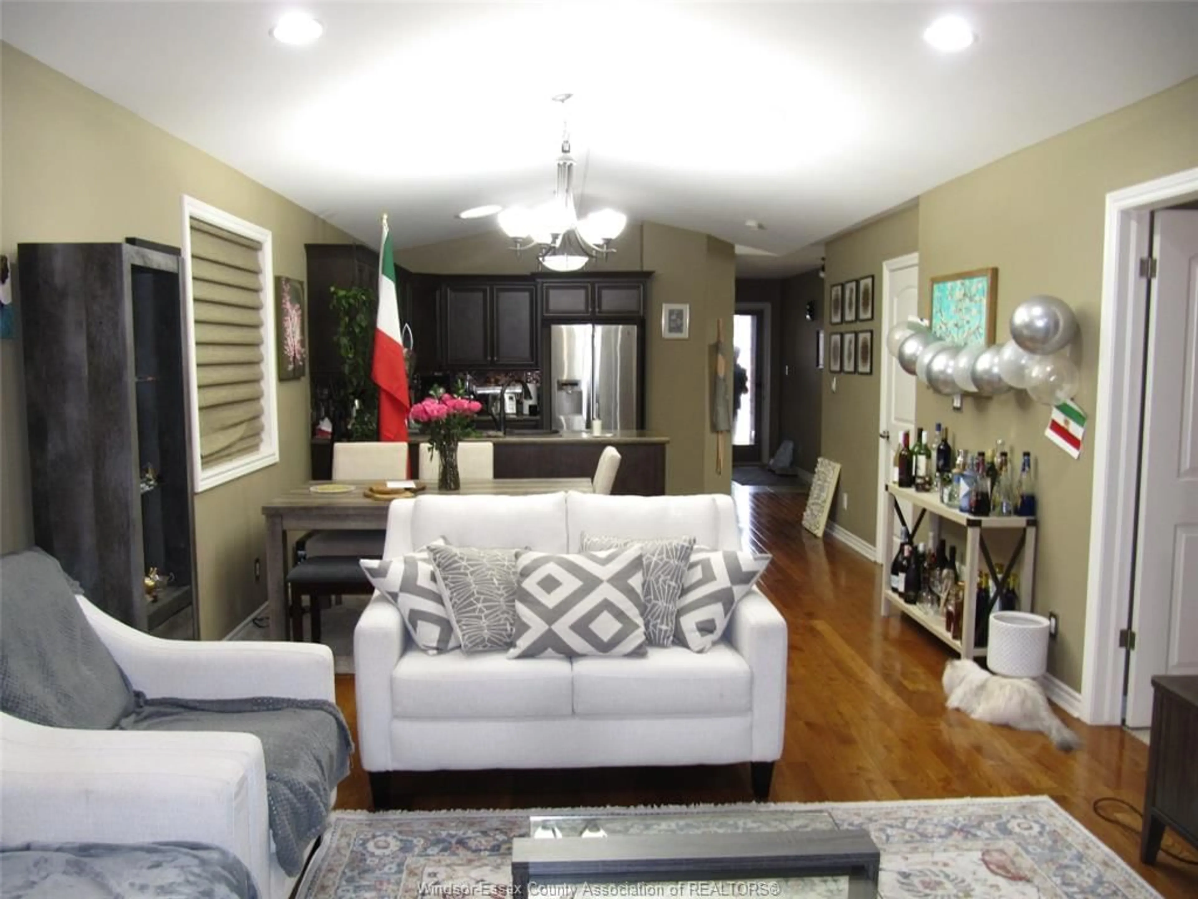 Living room with furniture, unknown for 3218 Seville, Windsor Ontario N8N 0A4