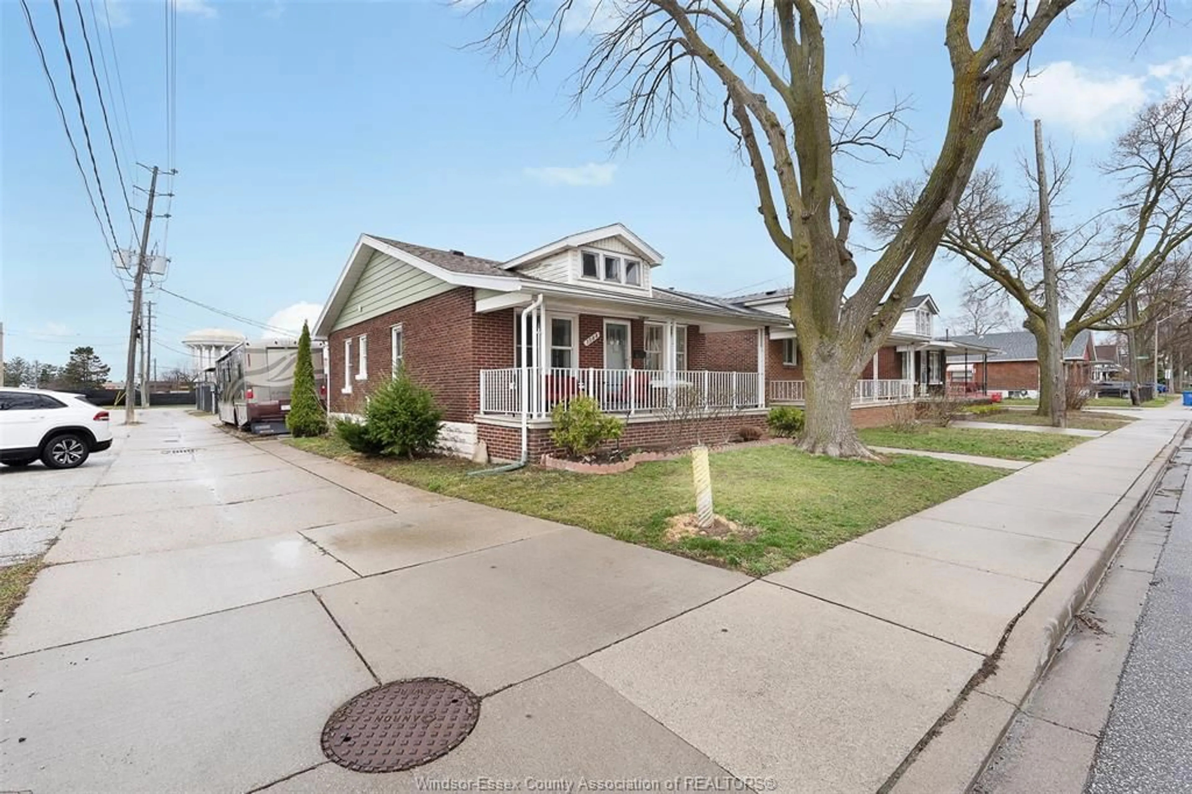 Unknown for 1588 MARENTETTE Ave, Windsor Ontario N8X 4E3