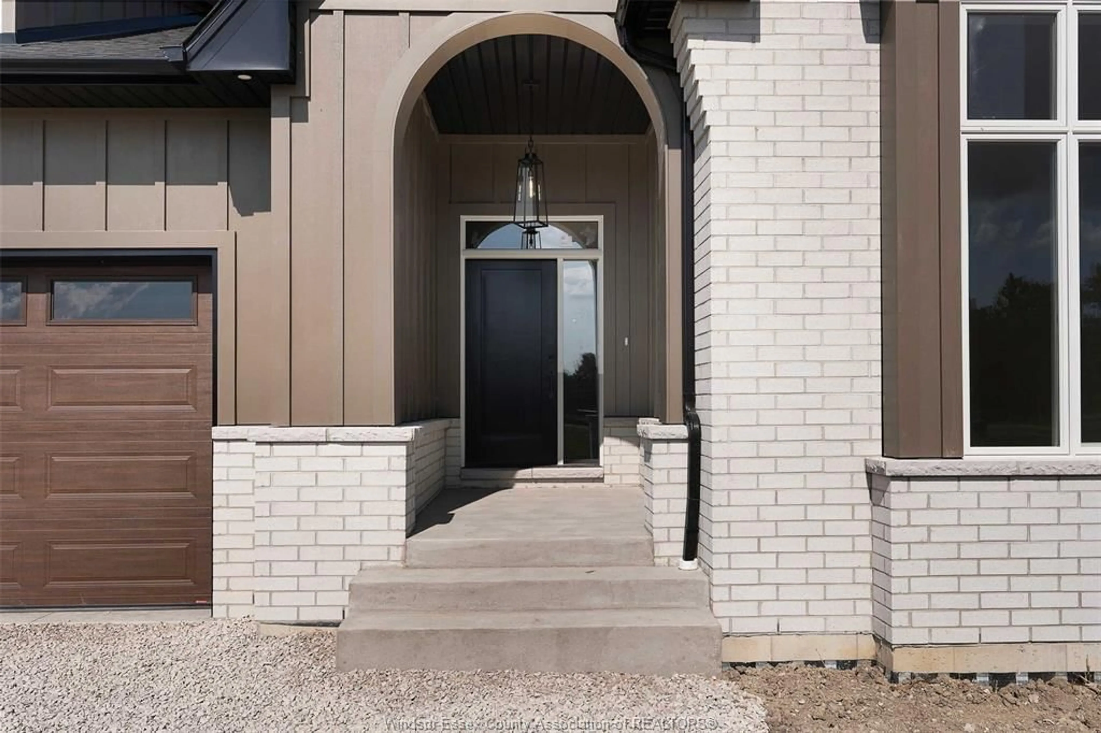 Home with brick exterior material, street for 265 CHARLES St, Essex Ontario N8M 0C5