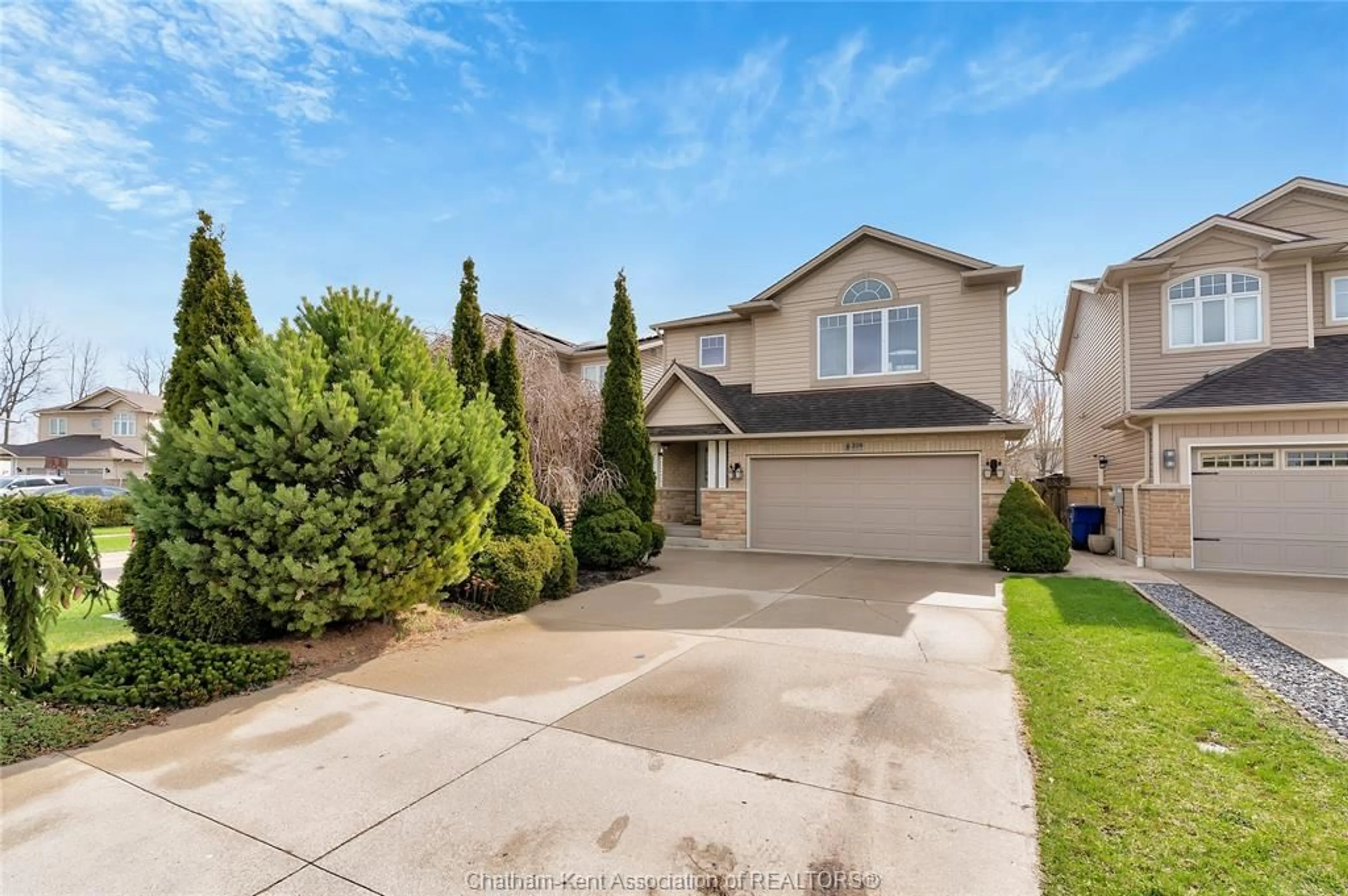 Unknown for 208 HUDSON Dr, Chatham Ontario N7L 0A4