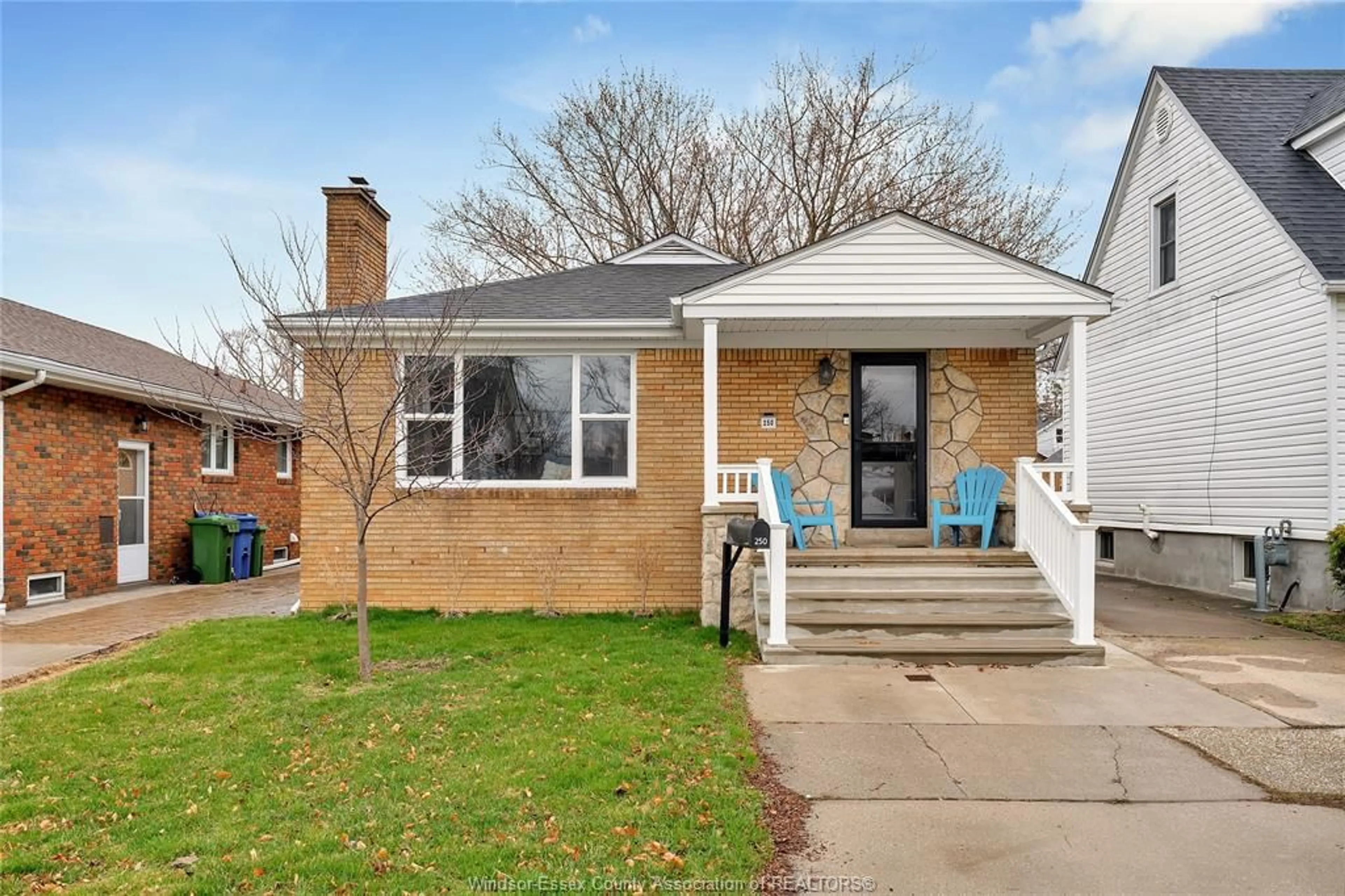 Home with brick exterior material, street for 250 ISABELLE, Windsor Ontario N8S 3A6