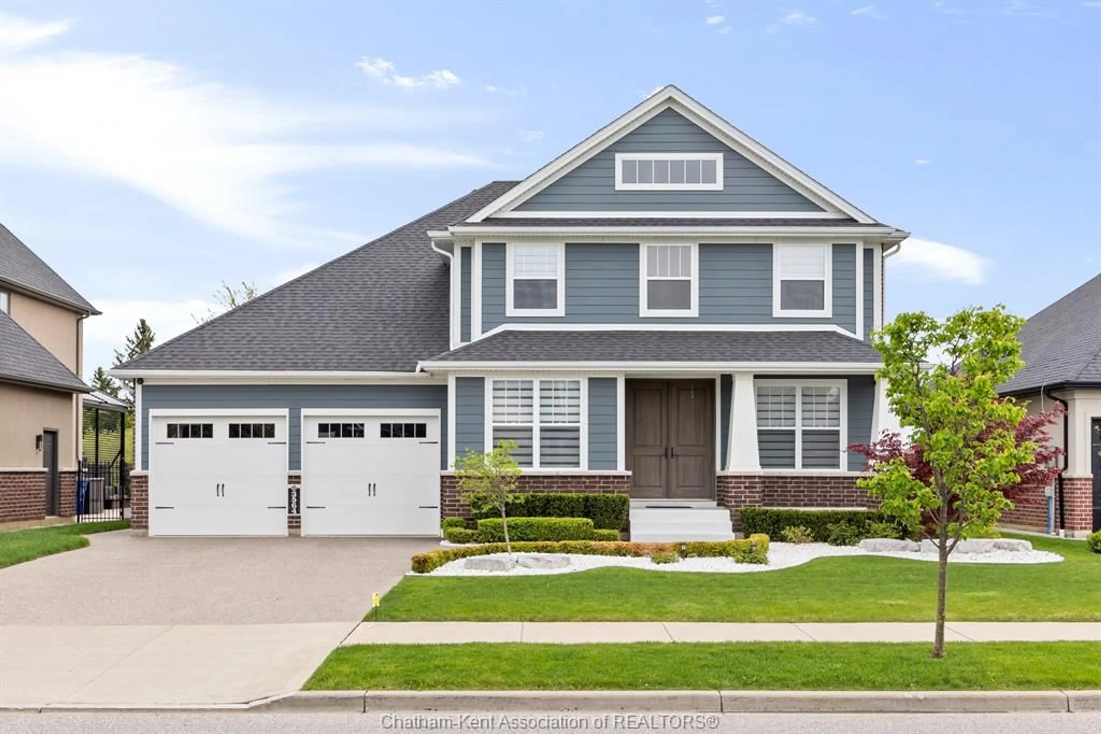 Home with vinyl exterior material, street for 3564 SEVEN LAKES Dr, LaSalle Ontario N9H 0E5