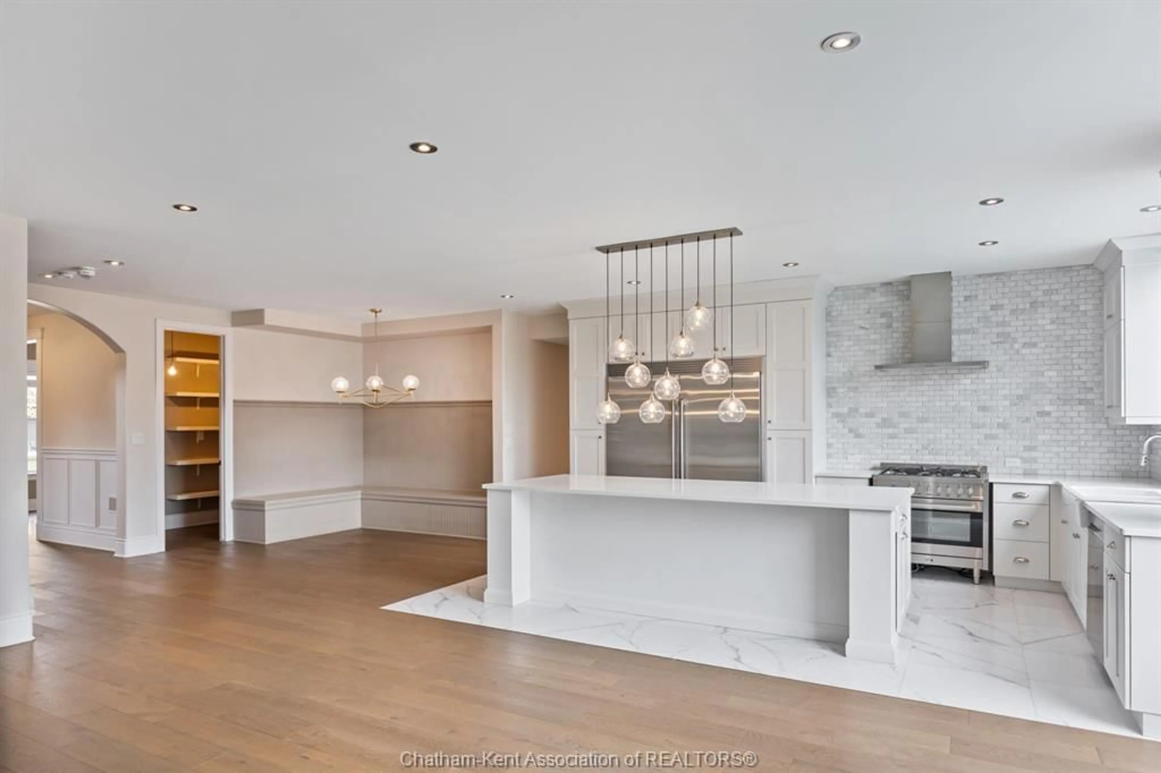 Open concept kitchen, unknown for 3564 SEVEN LAKES Dr, LaSalle Ontario N9H 0E5