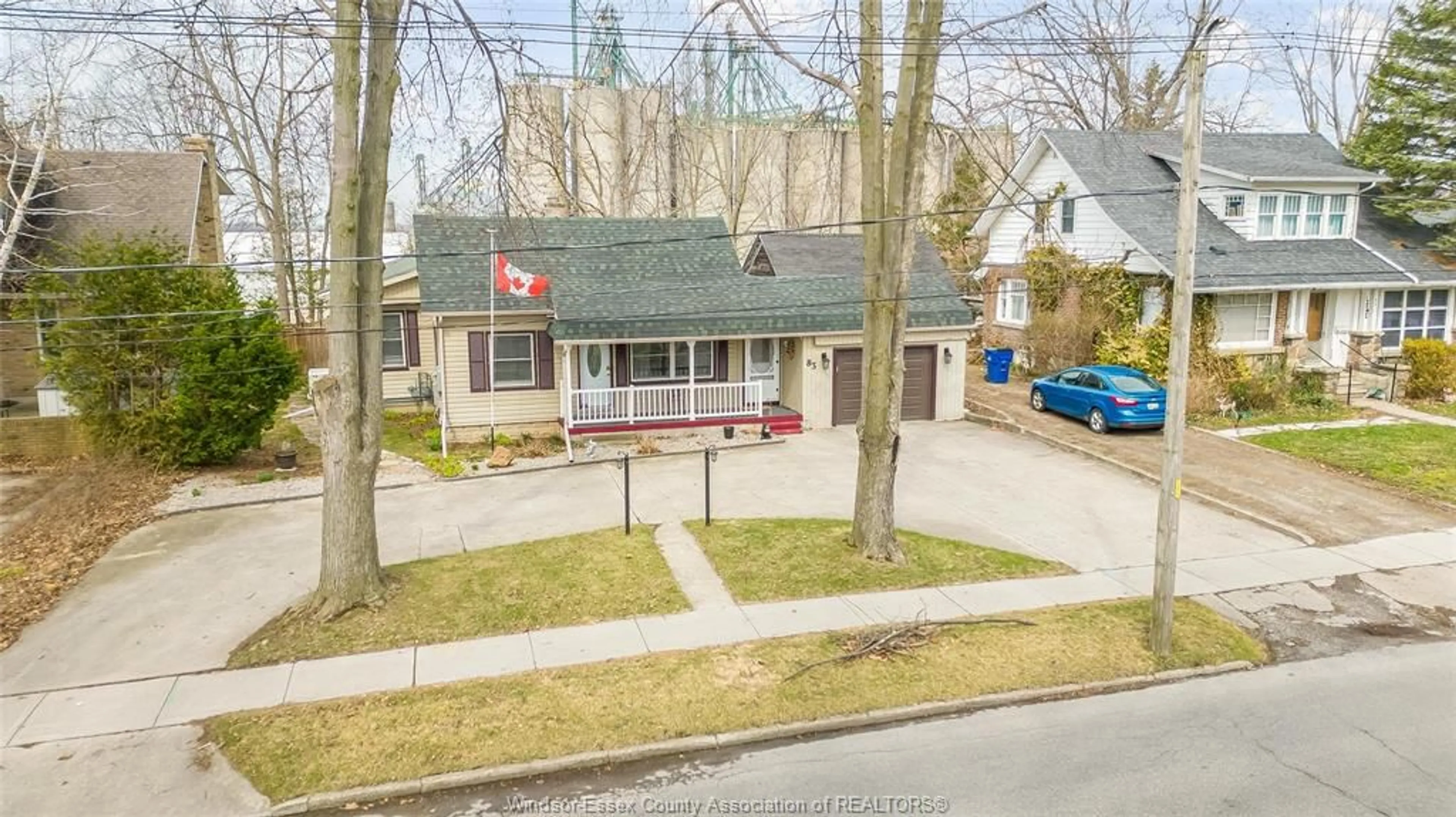 A pic from outside/outdoor area/front of a property/back of a property/a pic from drone, street for 83 MCGREGOR St, Blenheim Ontario N0P 1A0