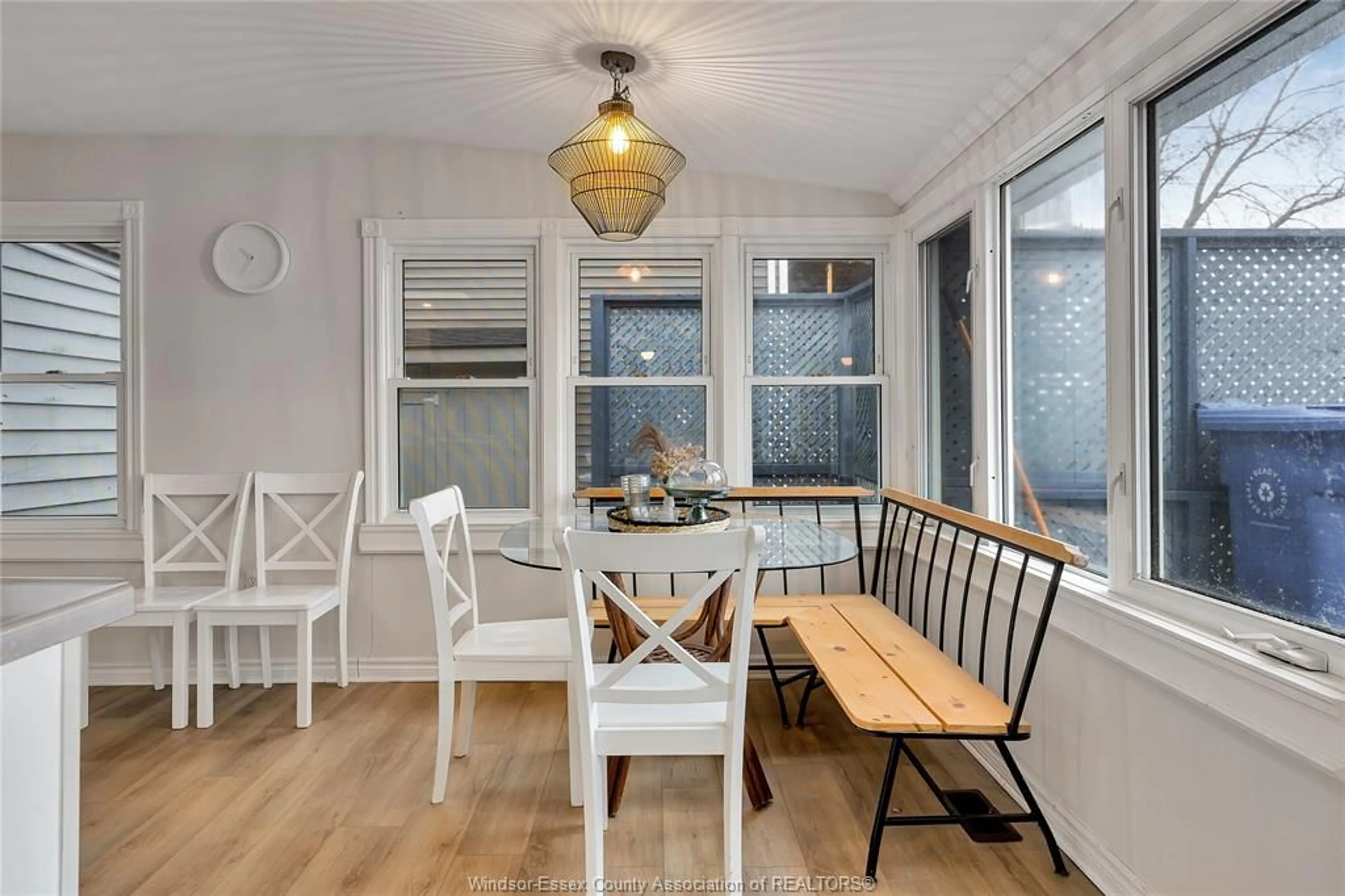 Dining room, wood/laminate floor for 169 LAKESIDE Dr, Amherstburg Ontario N0R 1G0