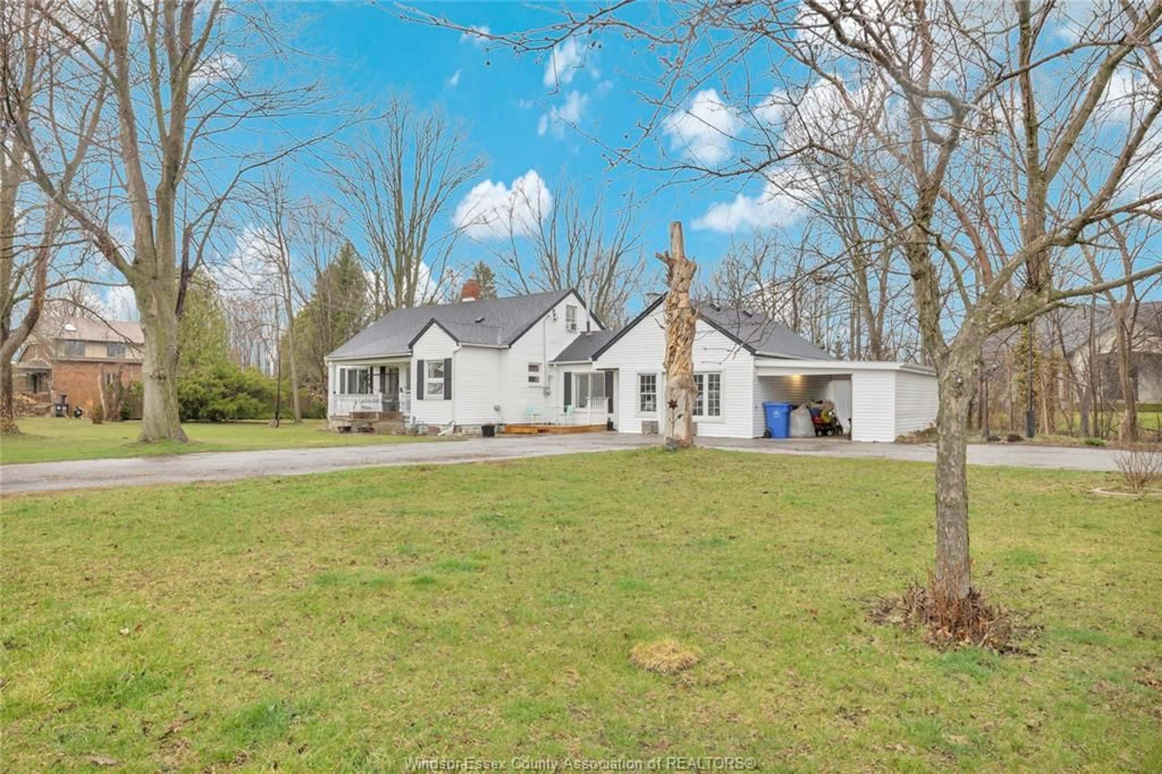 A pic from outside/outdoor area/front of a property/back of a property/a pic from drone, street for 12288 TALBOT Rd, Tecumseh Ontario N0R 1K0