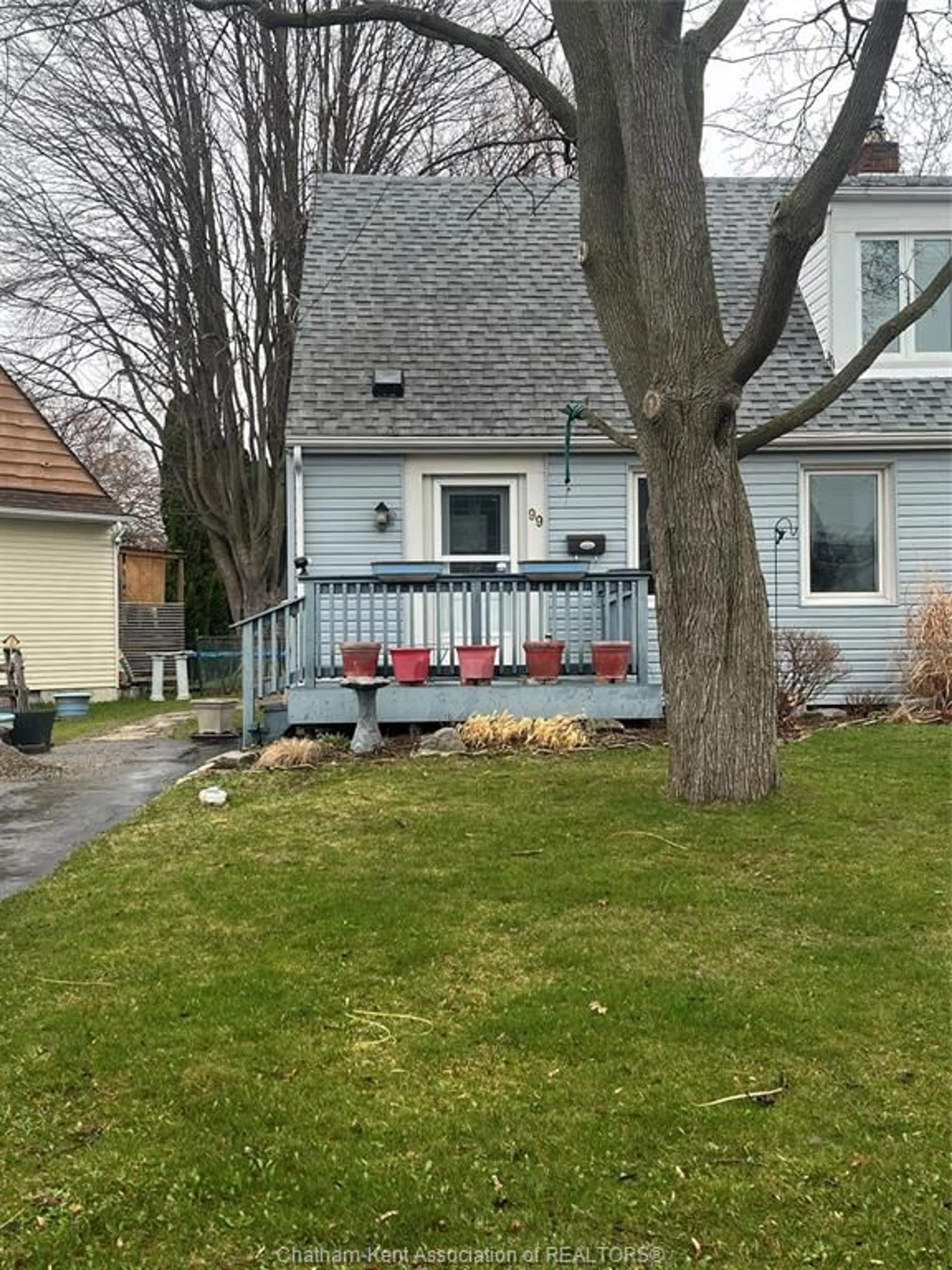 Unknown for 99 Dunn Ave, Chatham Ontario N7M 2P5