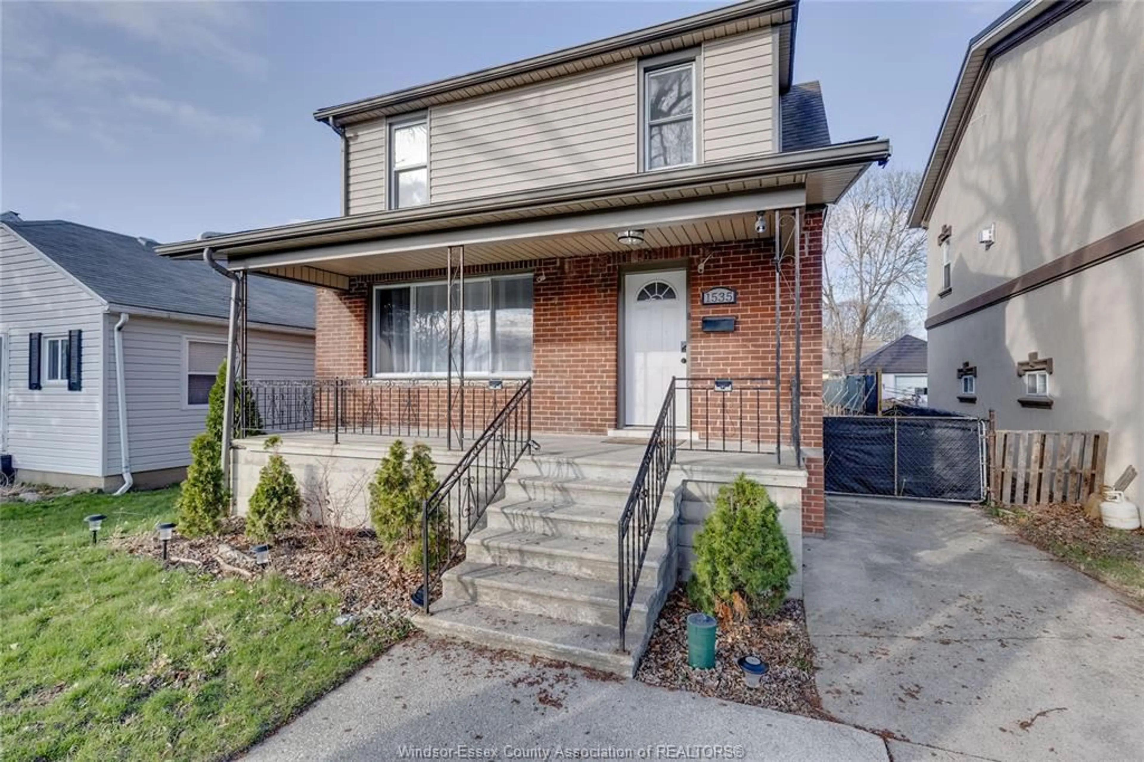 Home with brick exterior material, street for 1535 Rossini Blvd, Windsor Ontario N8Y 3A1