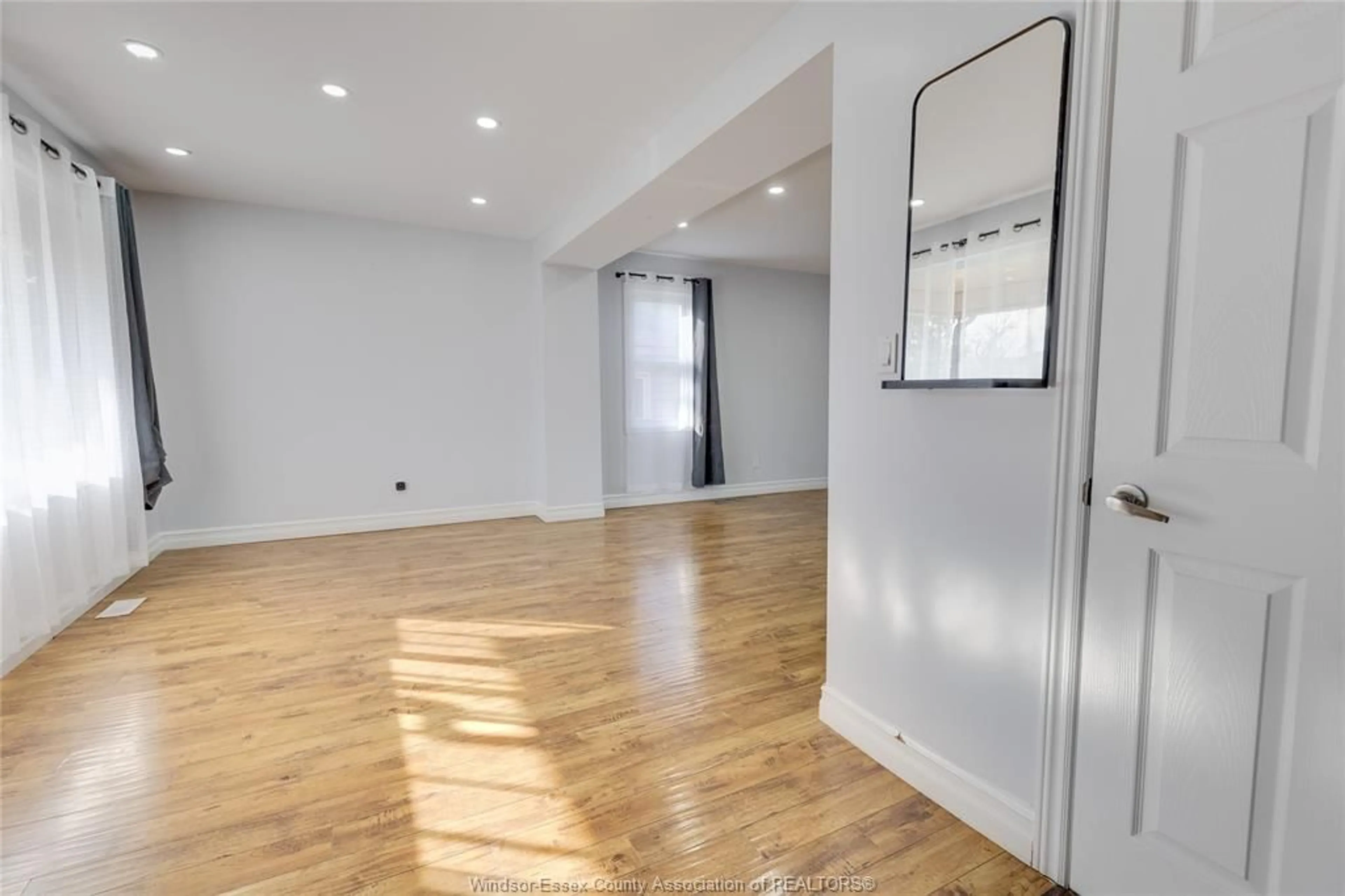 A pic of a room for 1535 Rossini Blvd, Windsor Ontario N8Y 3A1