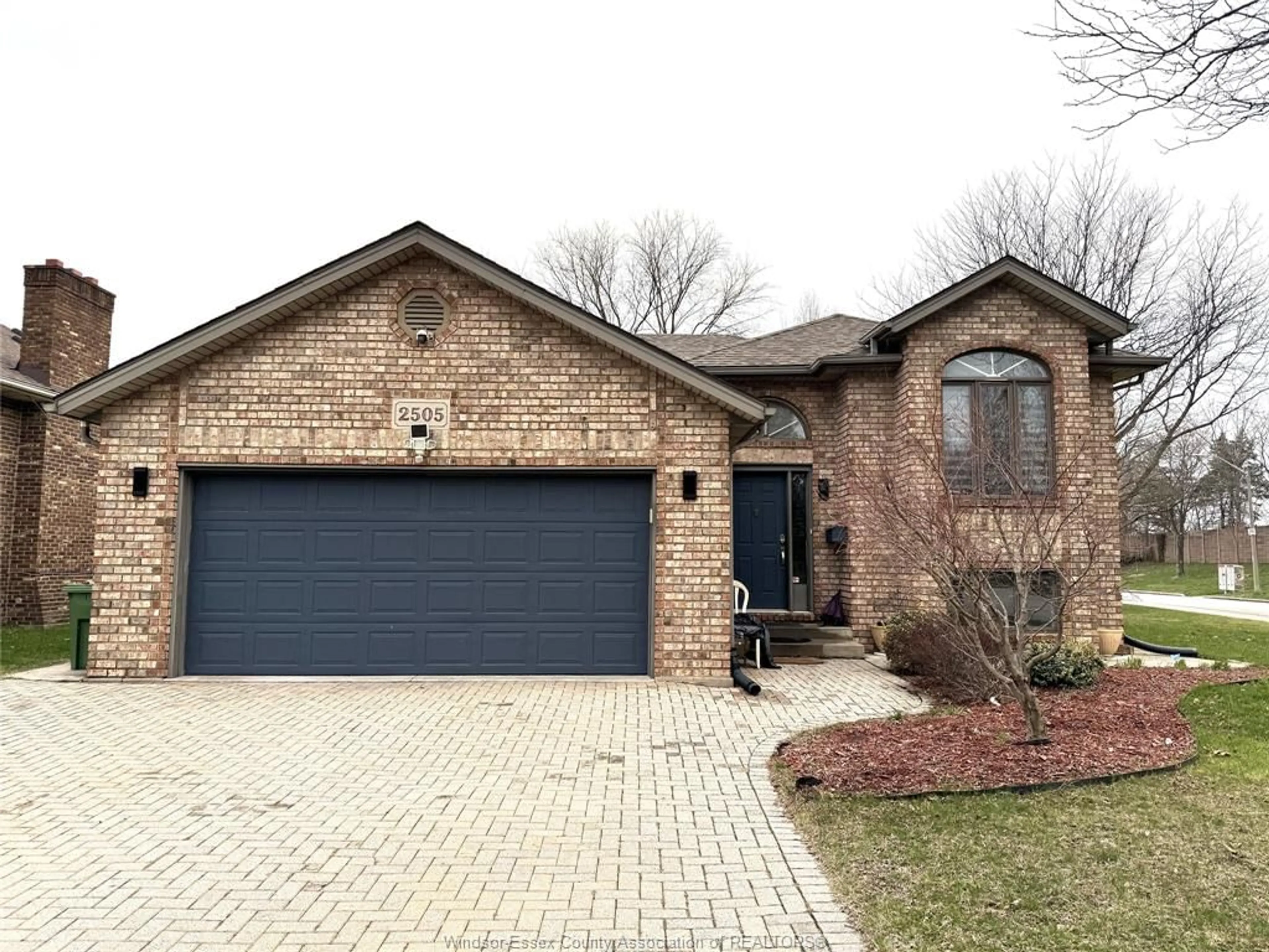 Home with brick exterior material, street for 2505 ST CLAIR Ave, Windsor Ontario N9E 4L9