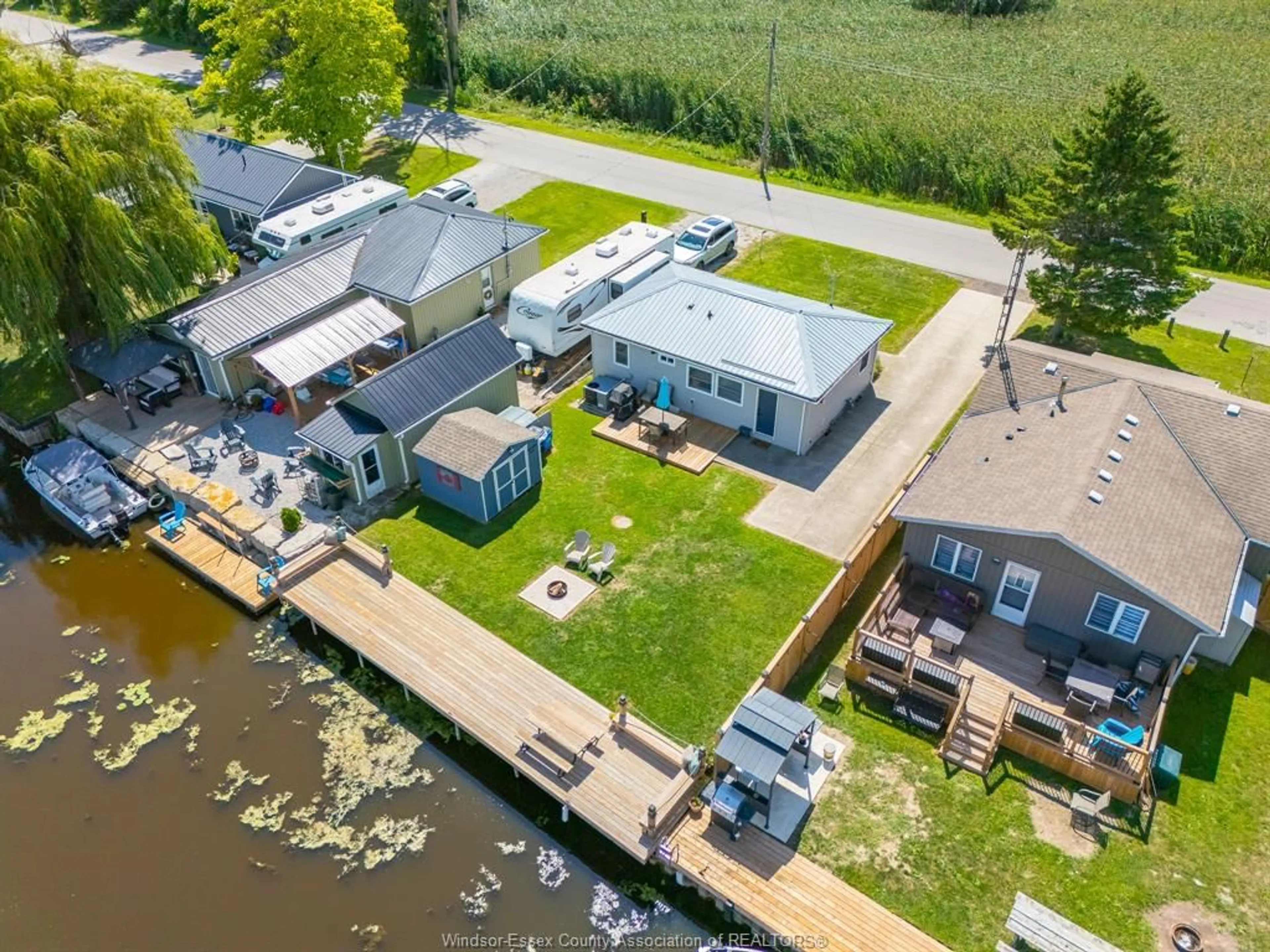 A pic from outside/outdoor area/front of a property/back of a property/a pic from drone, water/lake/river/ocean view for 89 BROCK St, Shrewsbury Ontario N0P 1A0