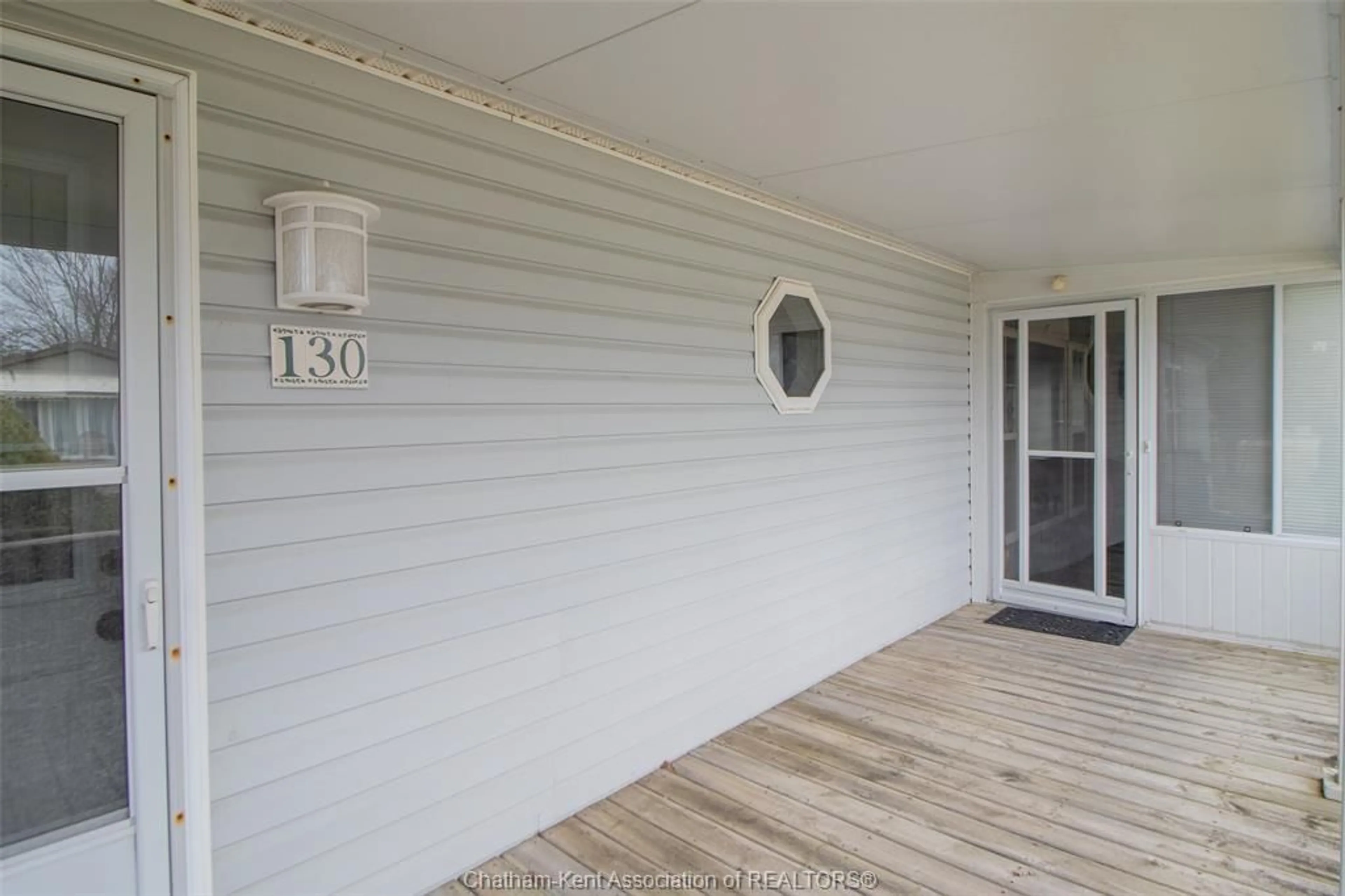 Unknown for 130 Regency Dr, Chatham Ontario N7L 4G1