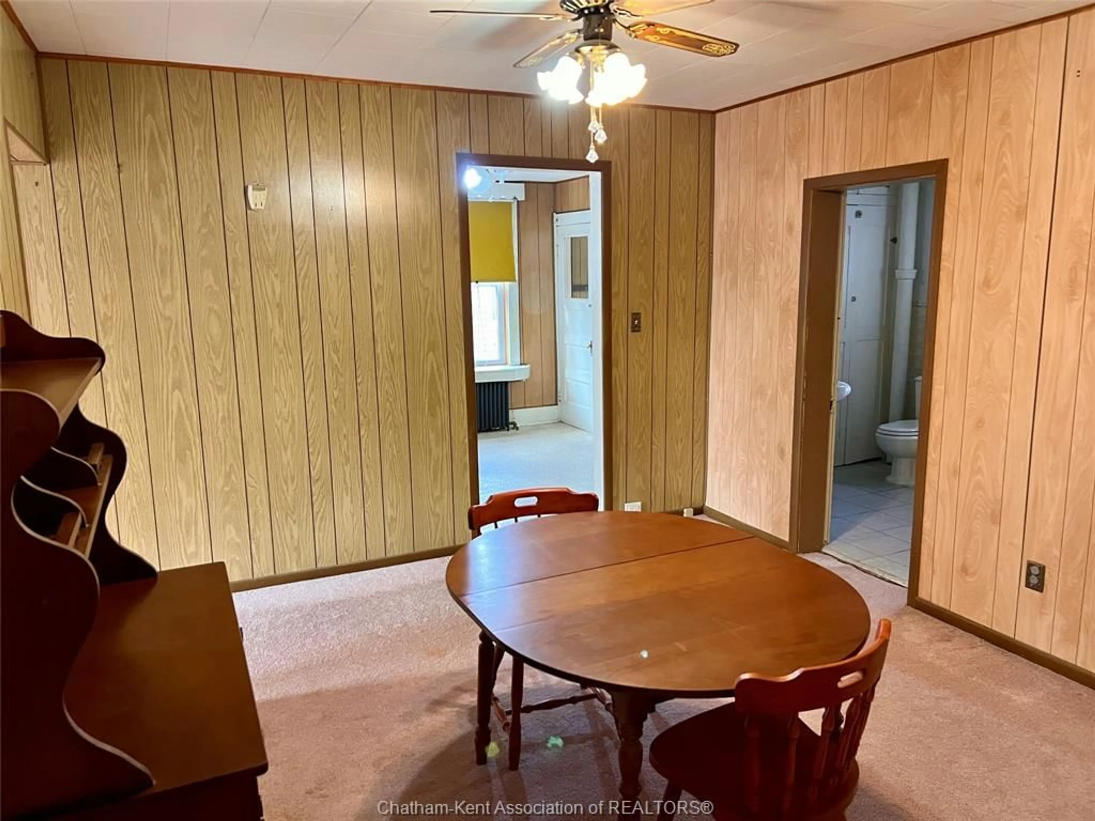 A pic of a room for 101 Harvey St, Chatham Ontario N7M 1M4