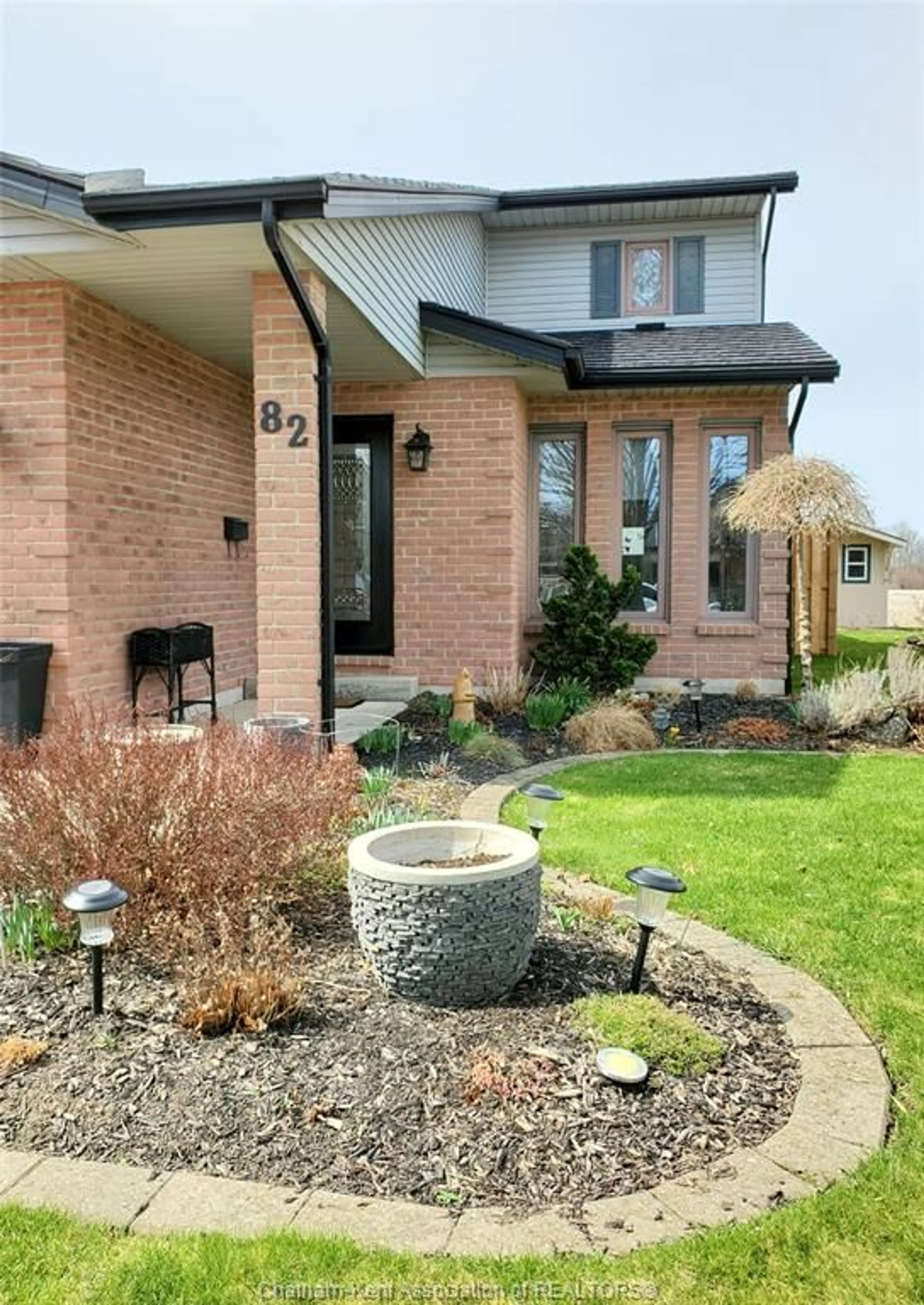 Home with brick exterior material, street for 82 Harvest Cres, Chatham Ontario N7L 5C4