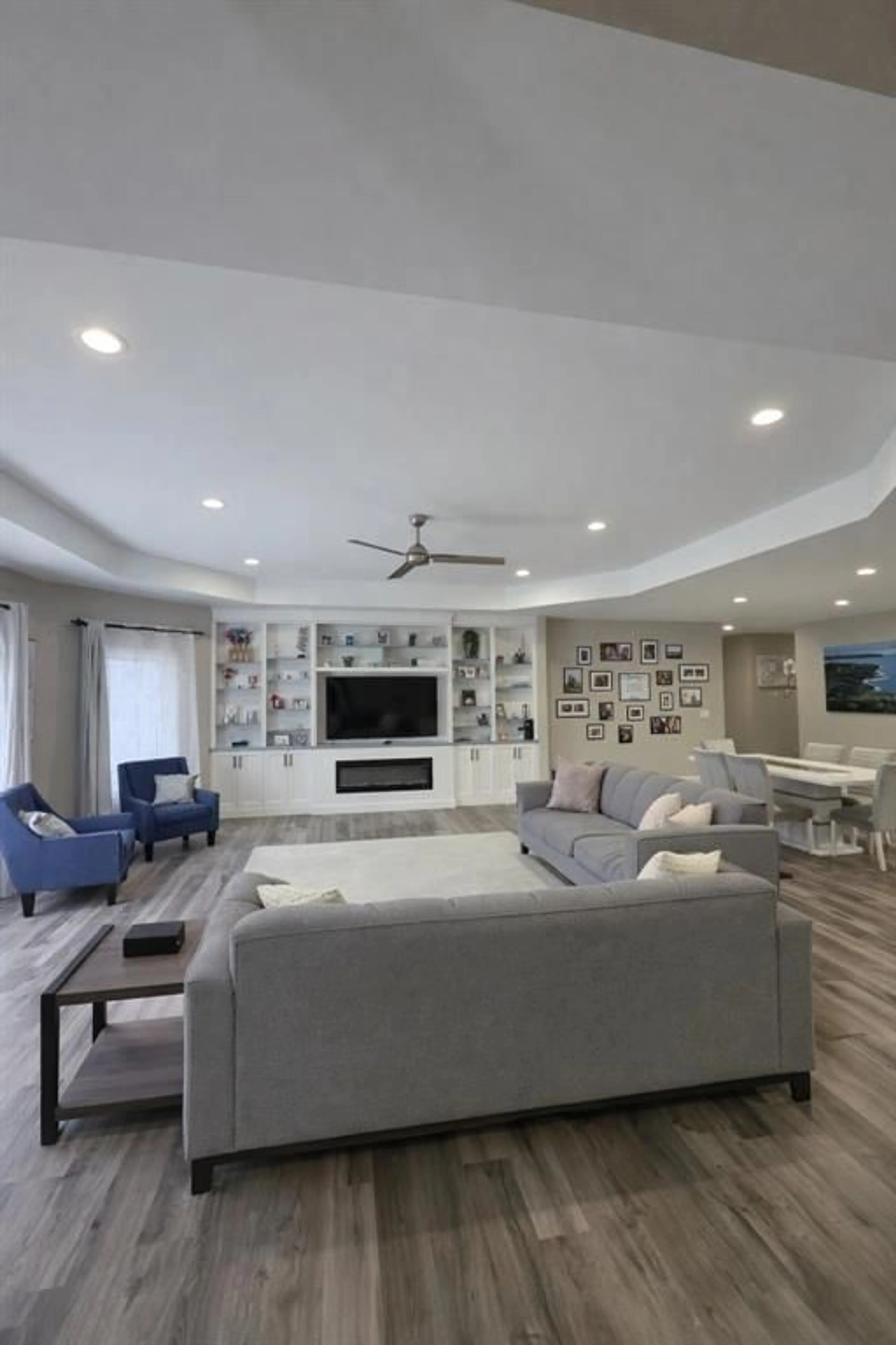 Living room with furniture, unknown for 3167 Broadway St, Brooke-Alvinston Ontario N0N 1A0