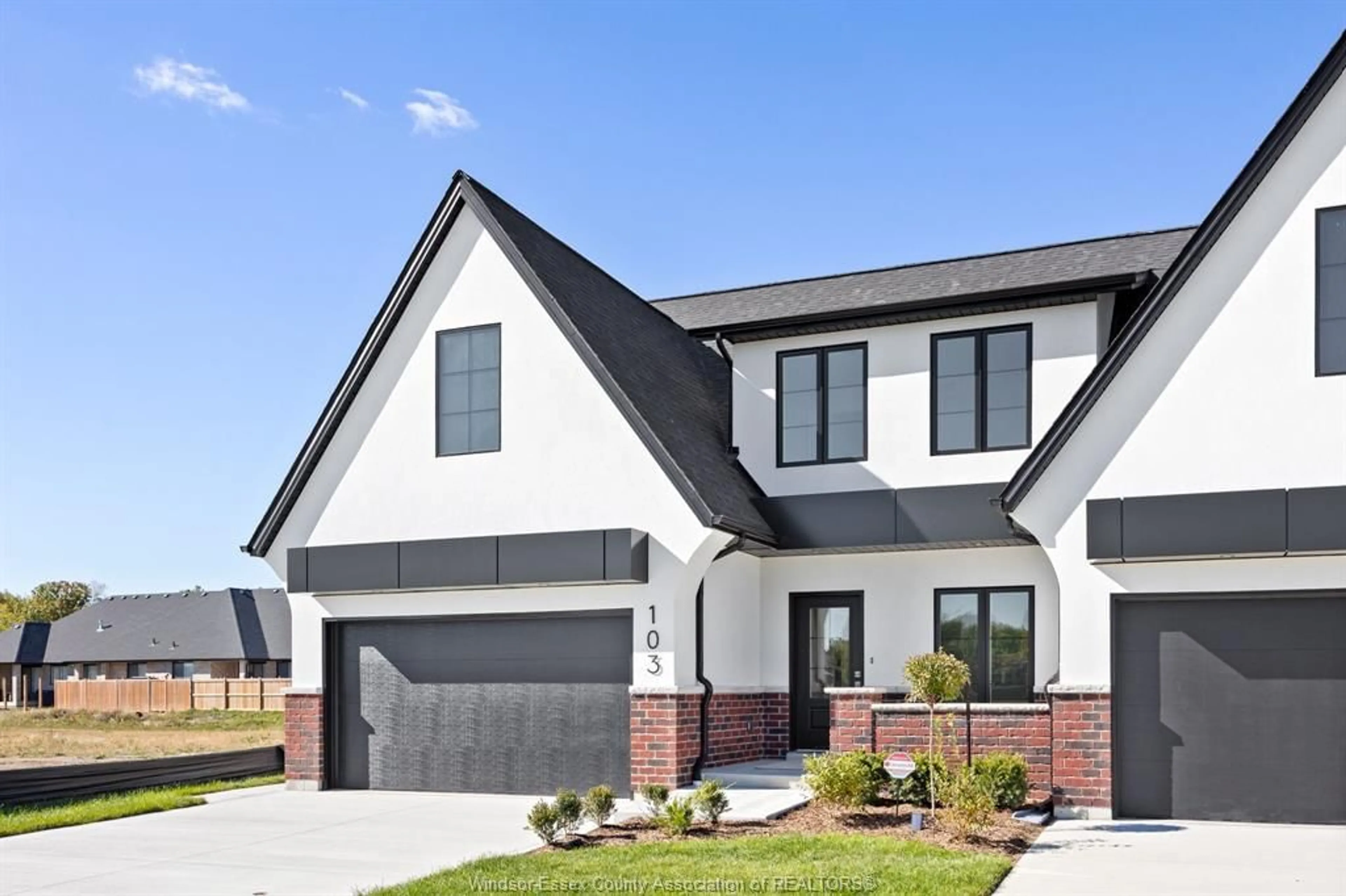 Home with brick exterior material, street for 103 Erie Isle Crt, Amherstburg Ontario N9V 0H1