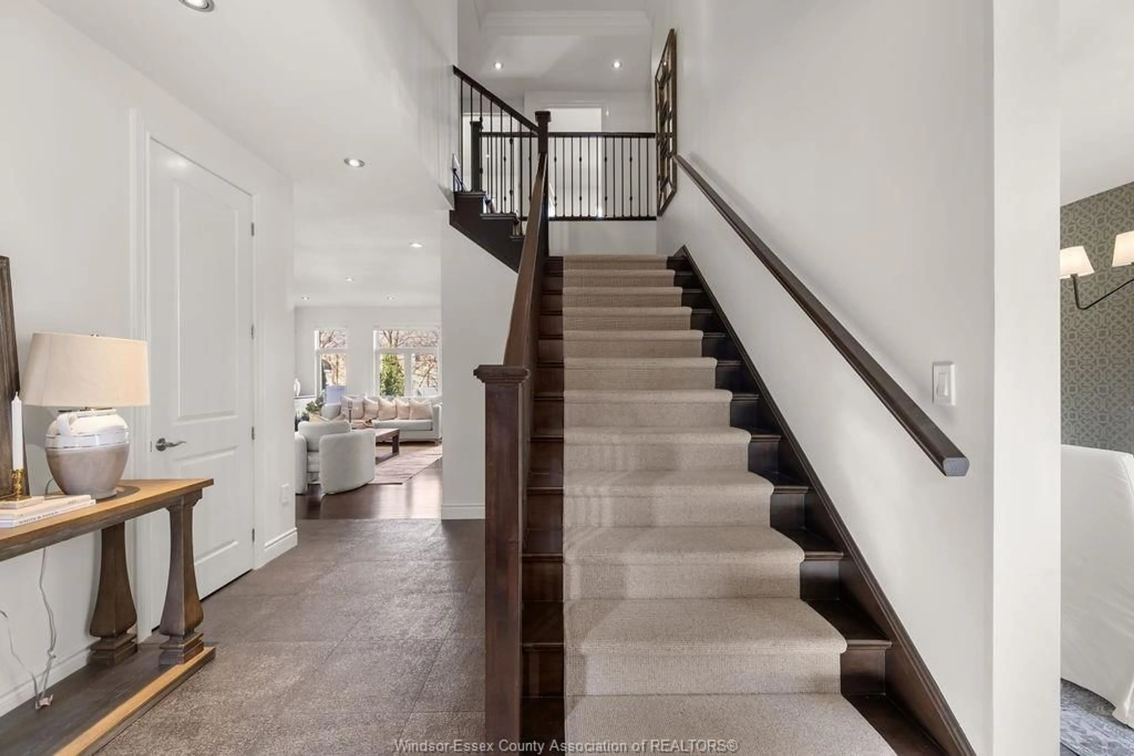 Unknown for 359 JORDAN LANE, Lakeshore Ontario N8N 5E9