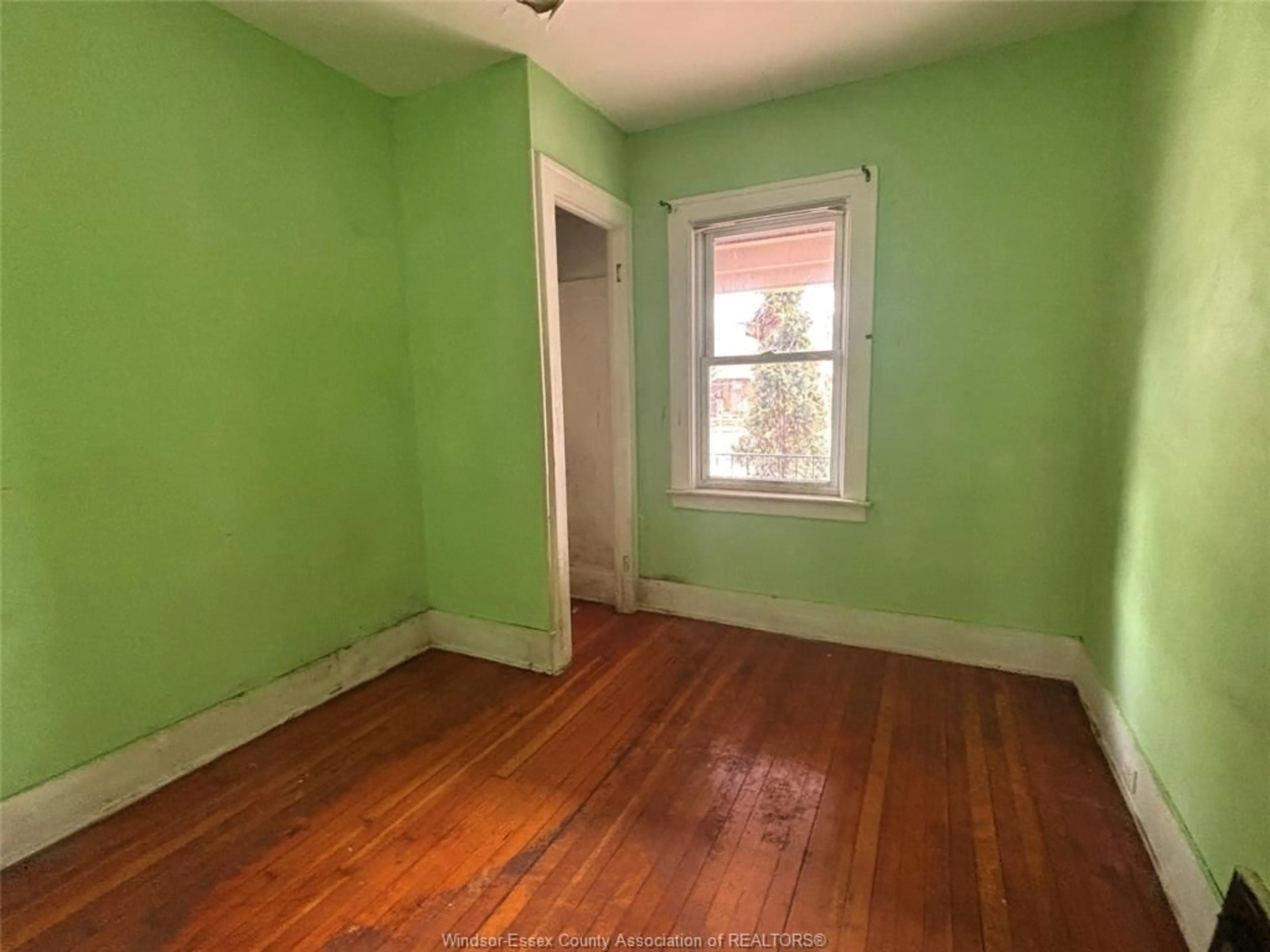 A pic of a room for 3278 EDISON, Windsor Ontario N9C 1S2