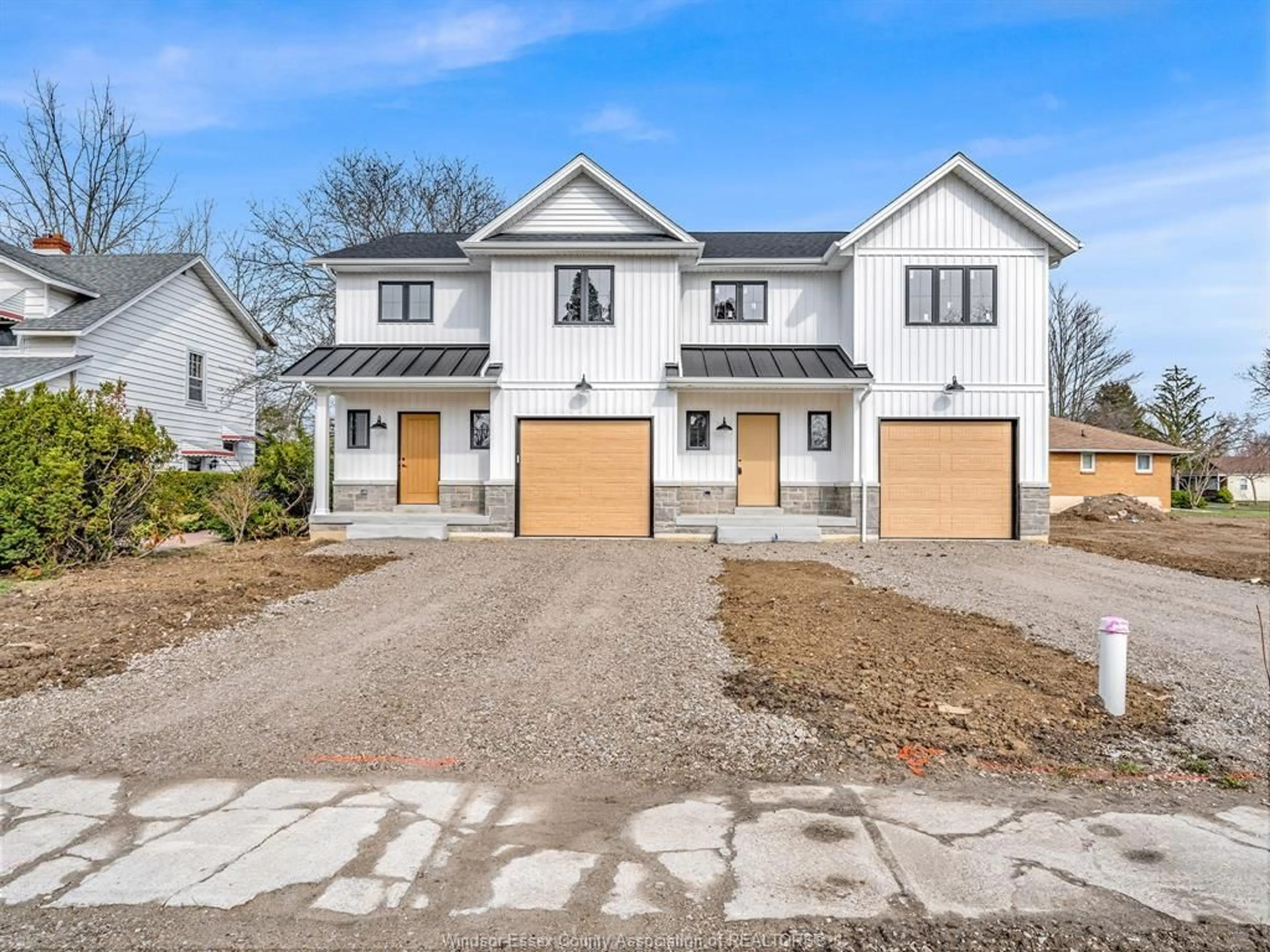 Unknown for 71 Balaclava, Amherstburg Ontario N9V 2W9