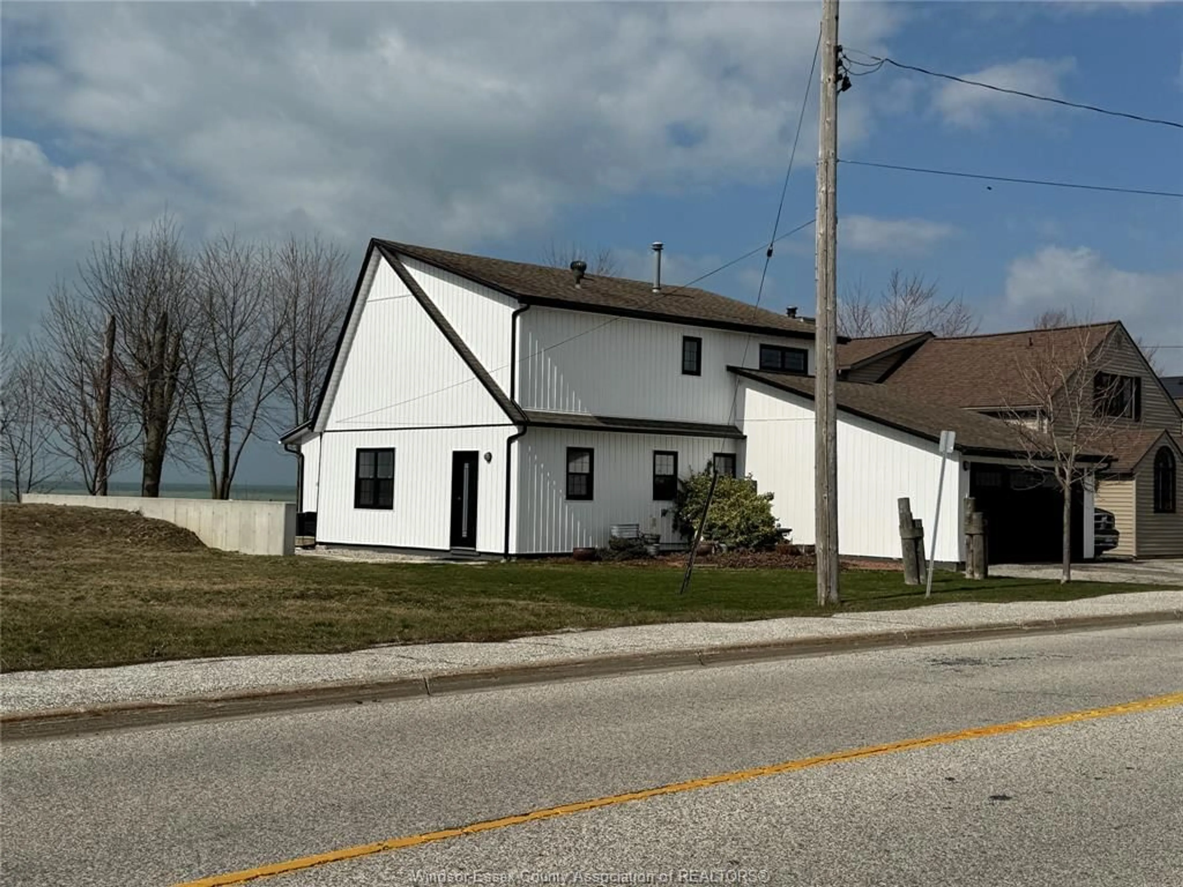 Unknown for 198 ROBSON ROAD, Leamington Ontario N8H 5R1