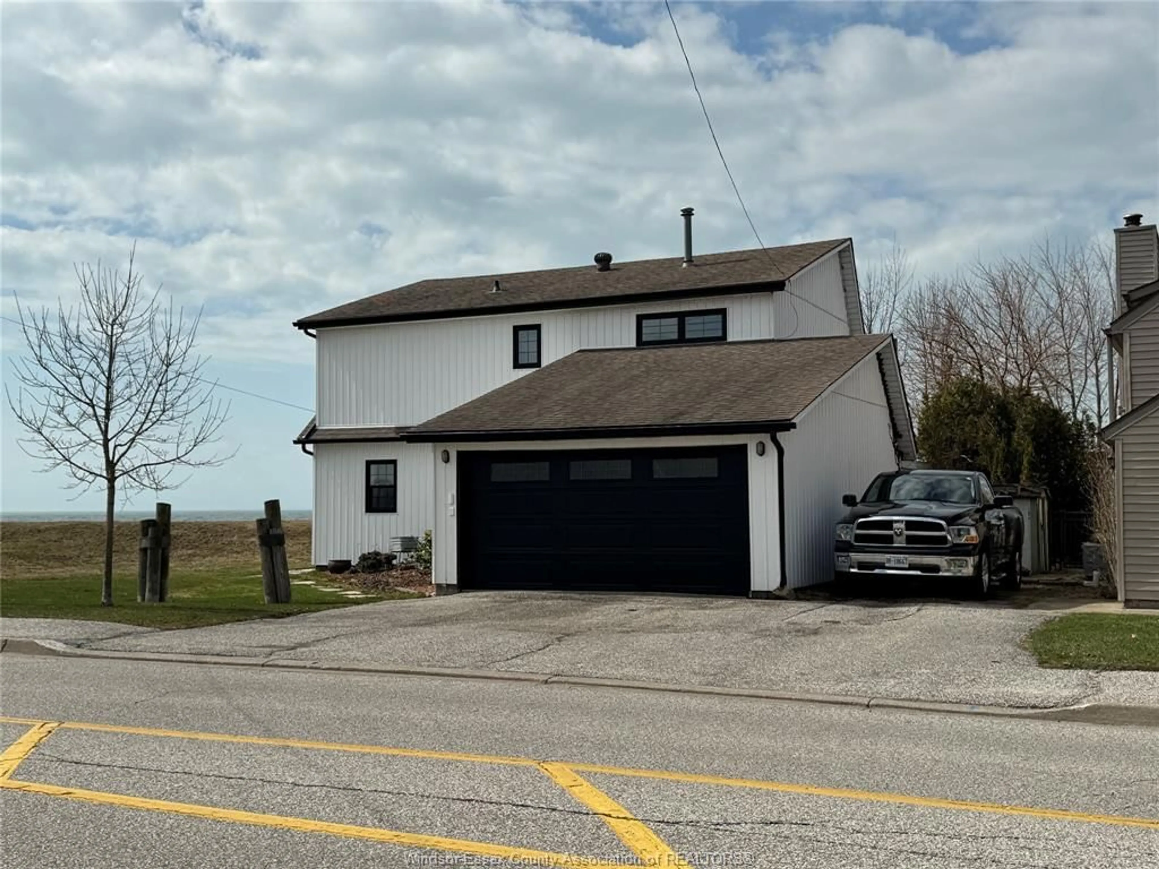 Unknown for 198 ROBSON ROAD, Leamington Ontario N8H 5R1