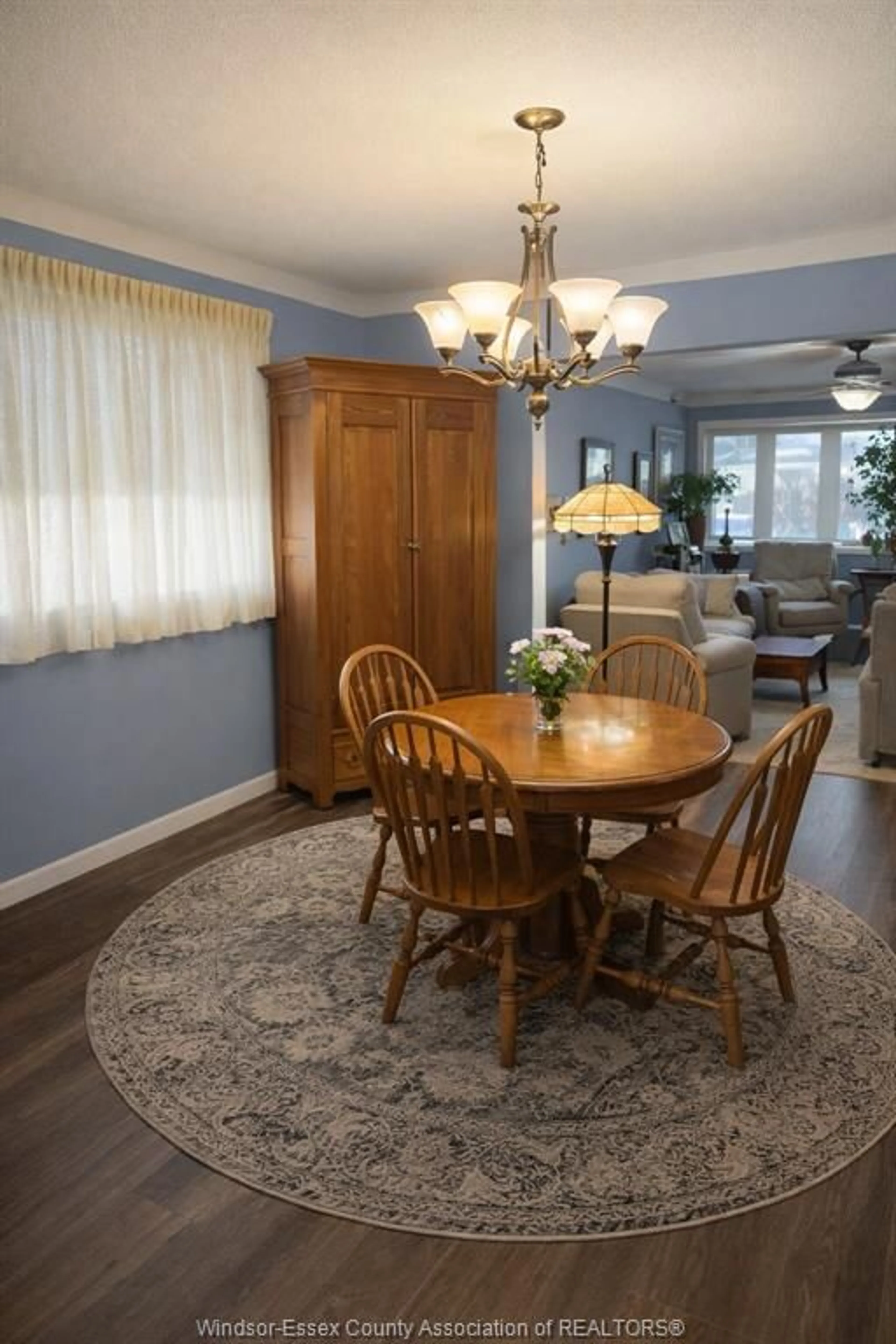 Dining room, wood/laminate floor for 553 ST. PIERRE St, Tecumseh Ontario N8N 1Z2