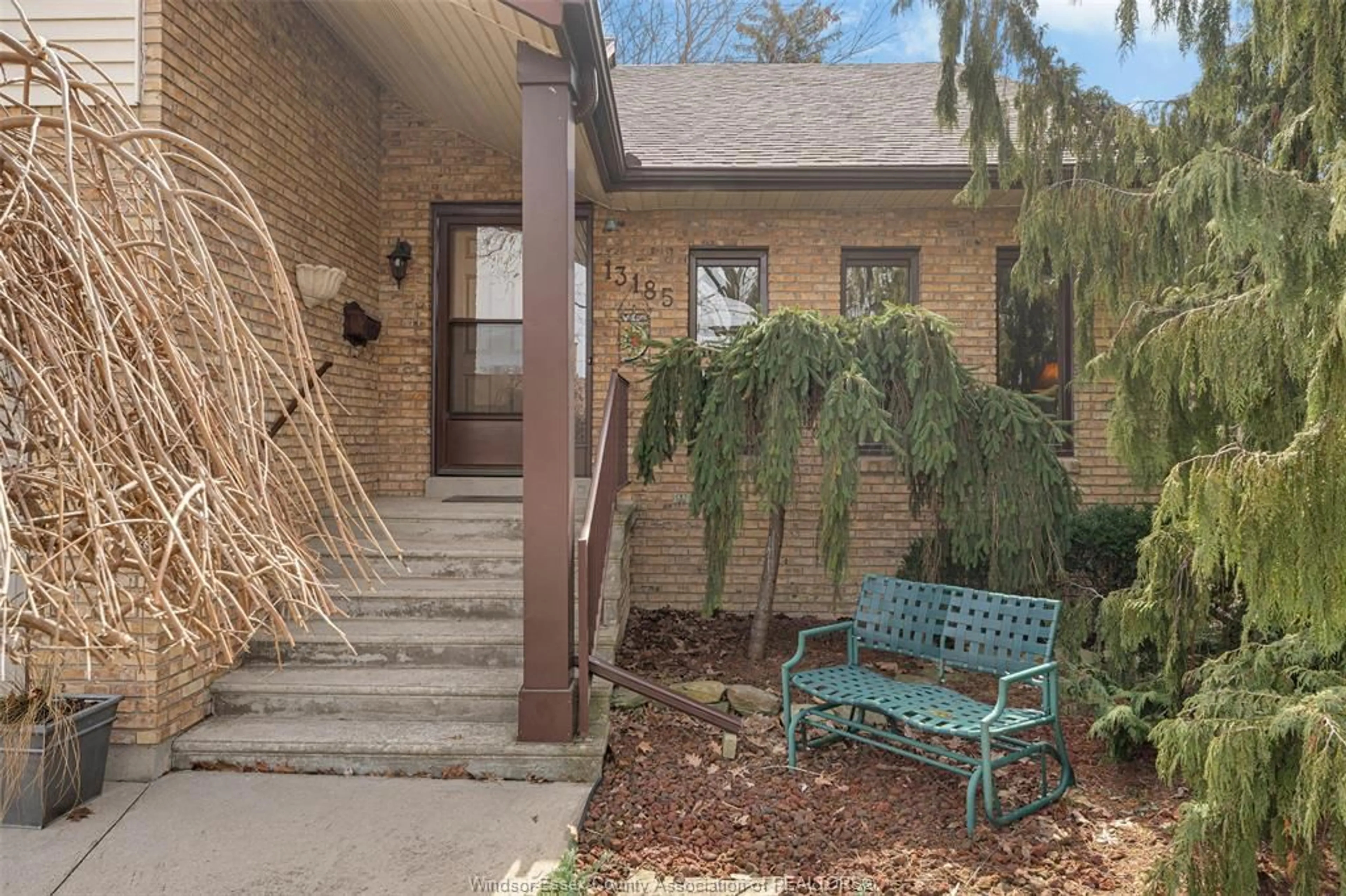 Unknown for 13185 SALICH Crt, Tecumseh Ontario N8N 4J6