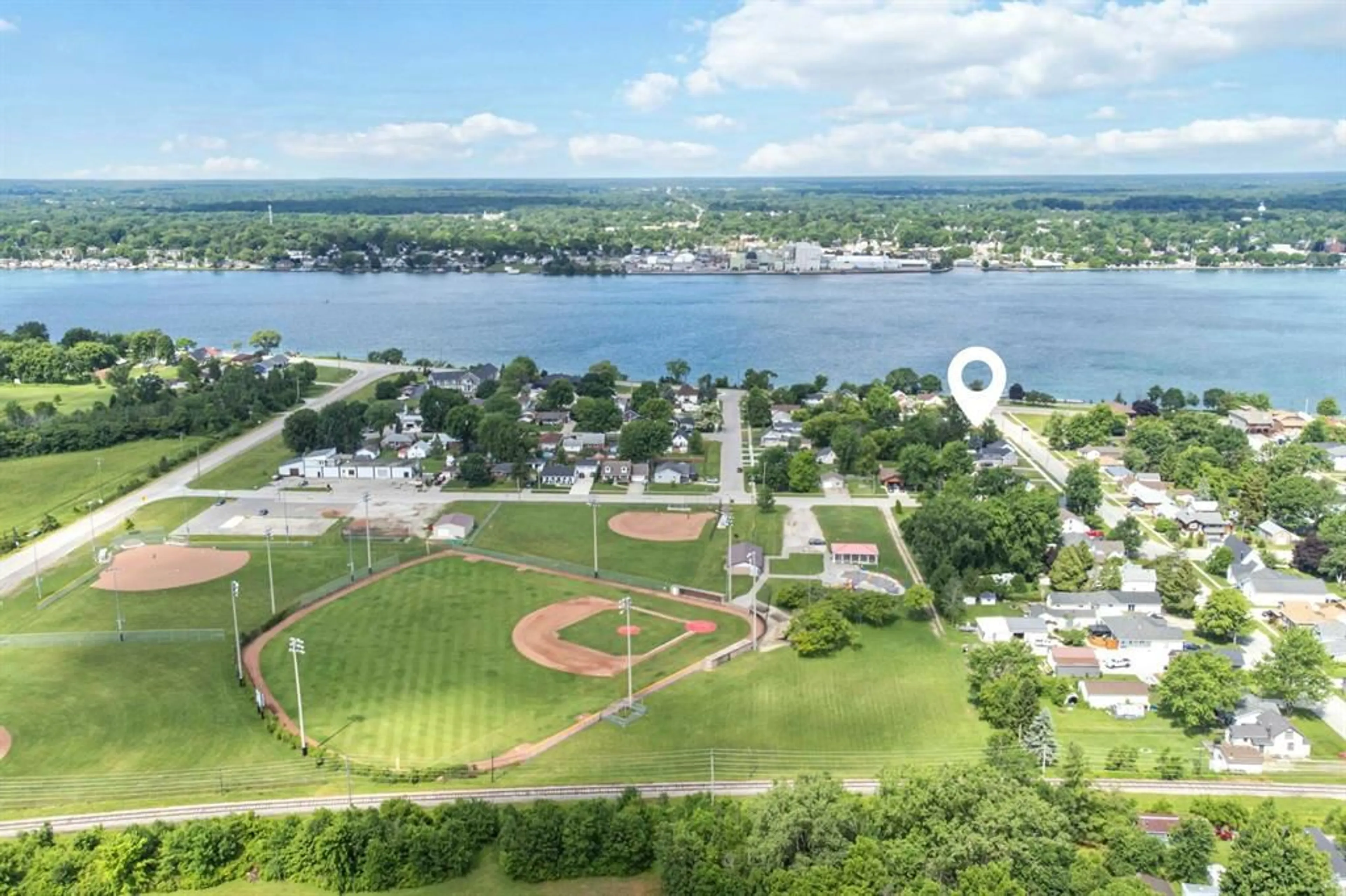 A pic from outside/outdoor area/front of a property/back of a property/a pic from drone, water/lake/river/ocean view for 53 Main St, St Clair Ontario N0N 1H0