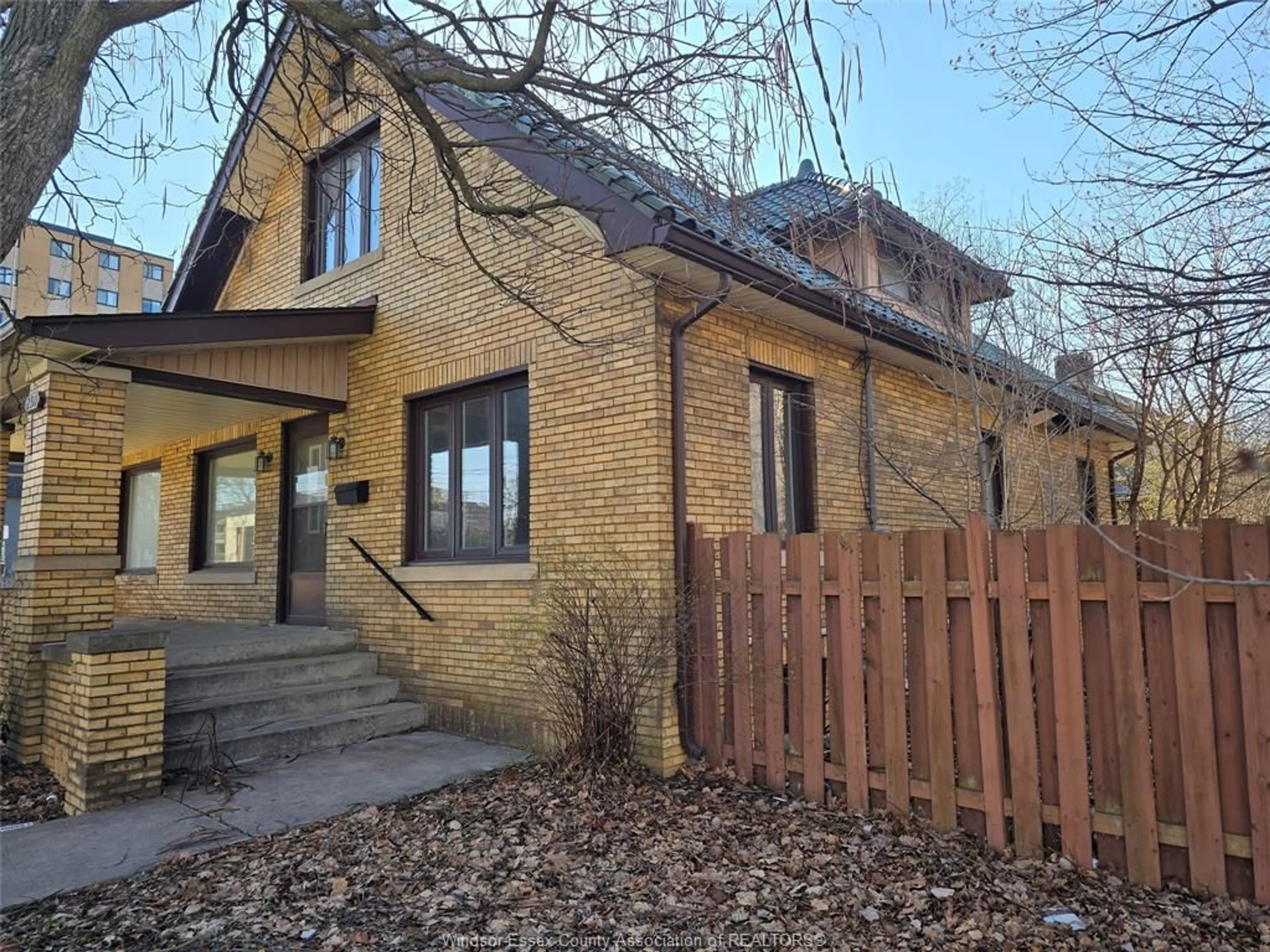Home with brick exterior material, street for 2311 UNIVERSITY Ave, Windsor Ontario N9B 1E8