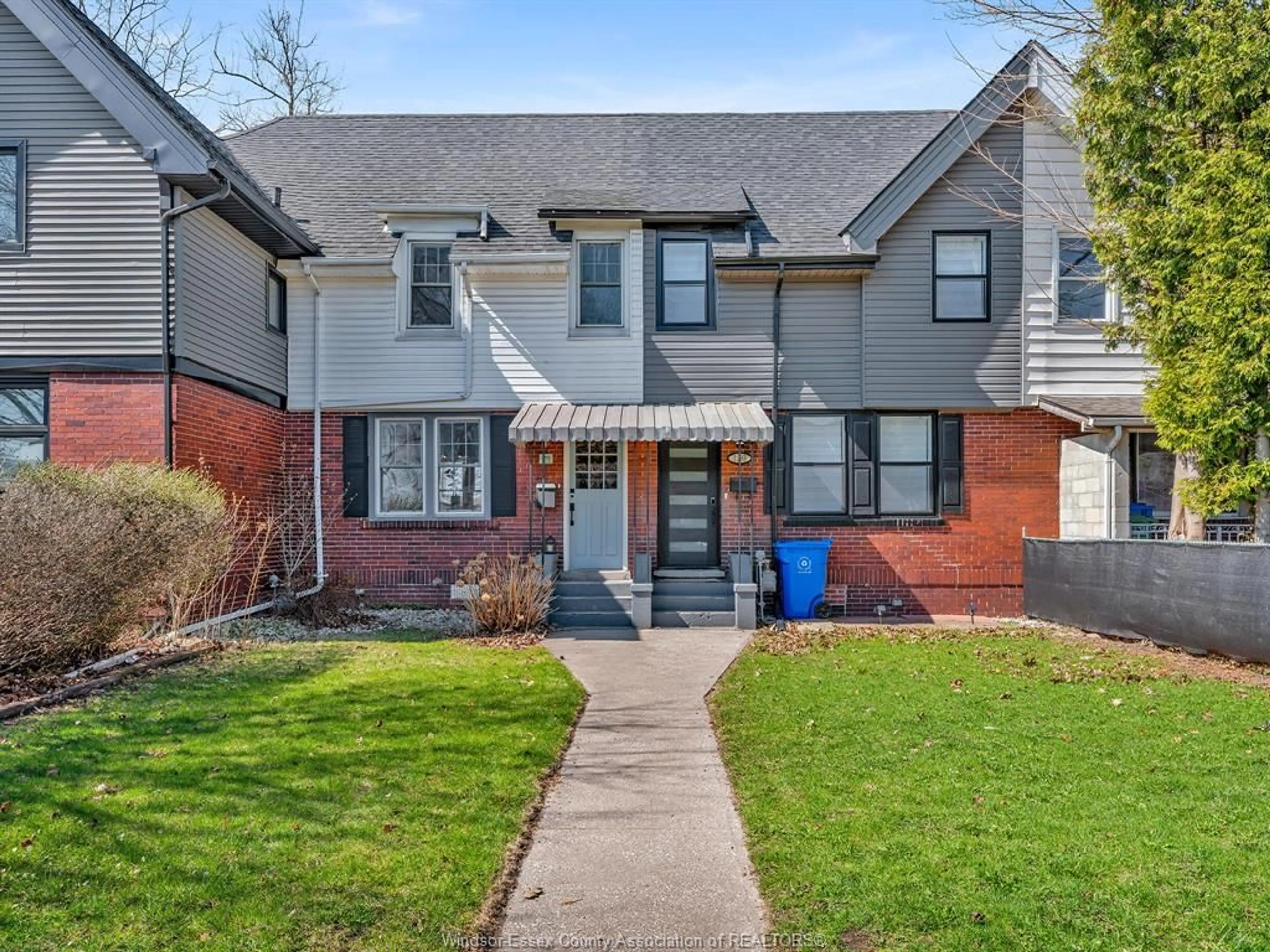 Home with brick exterior material, street for 1295 MONMOUTH Rd, Windsor Ontario N8Y 3M2