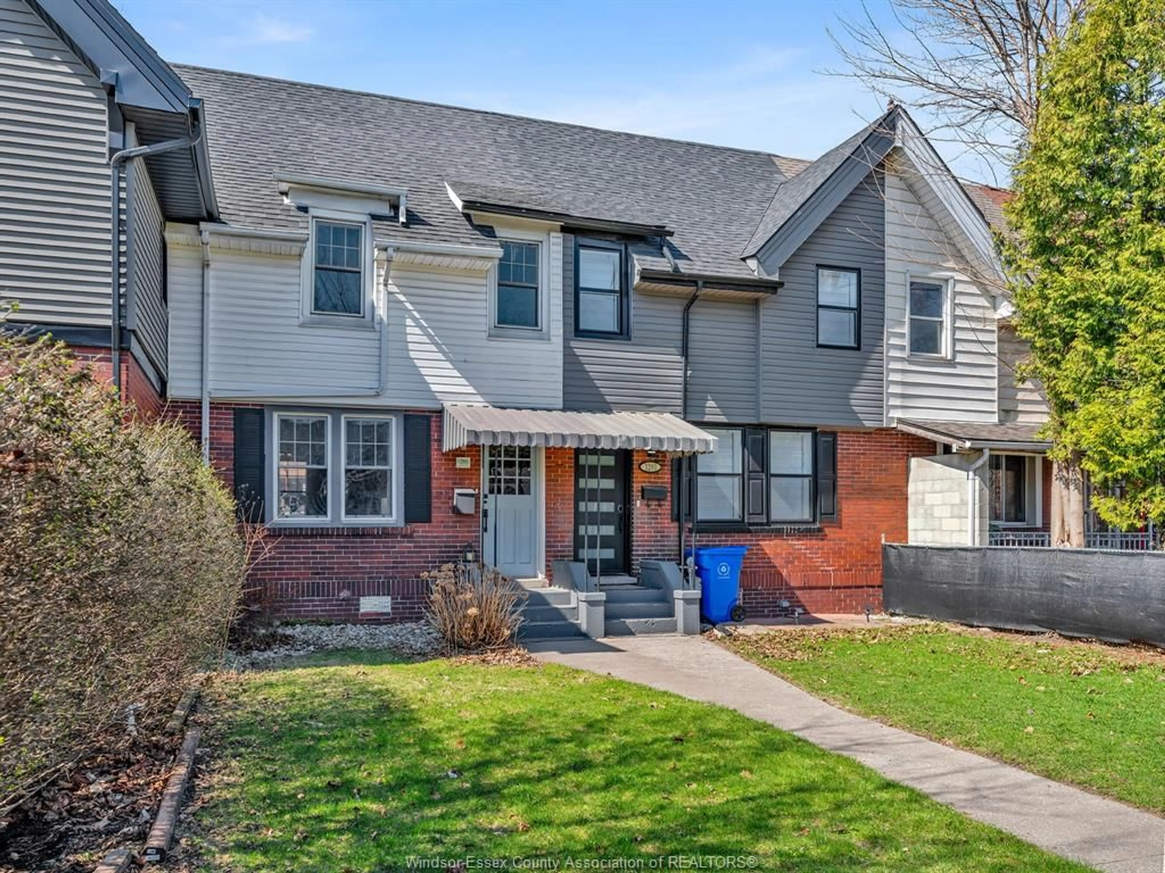 Home with brick exterior material, street for 1295 MONMOUTH Rd, Windsor Ontario N8Y 3M2