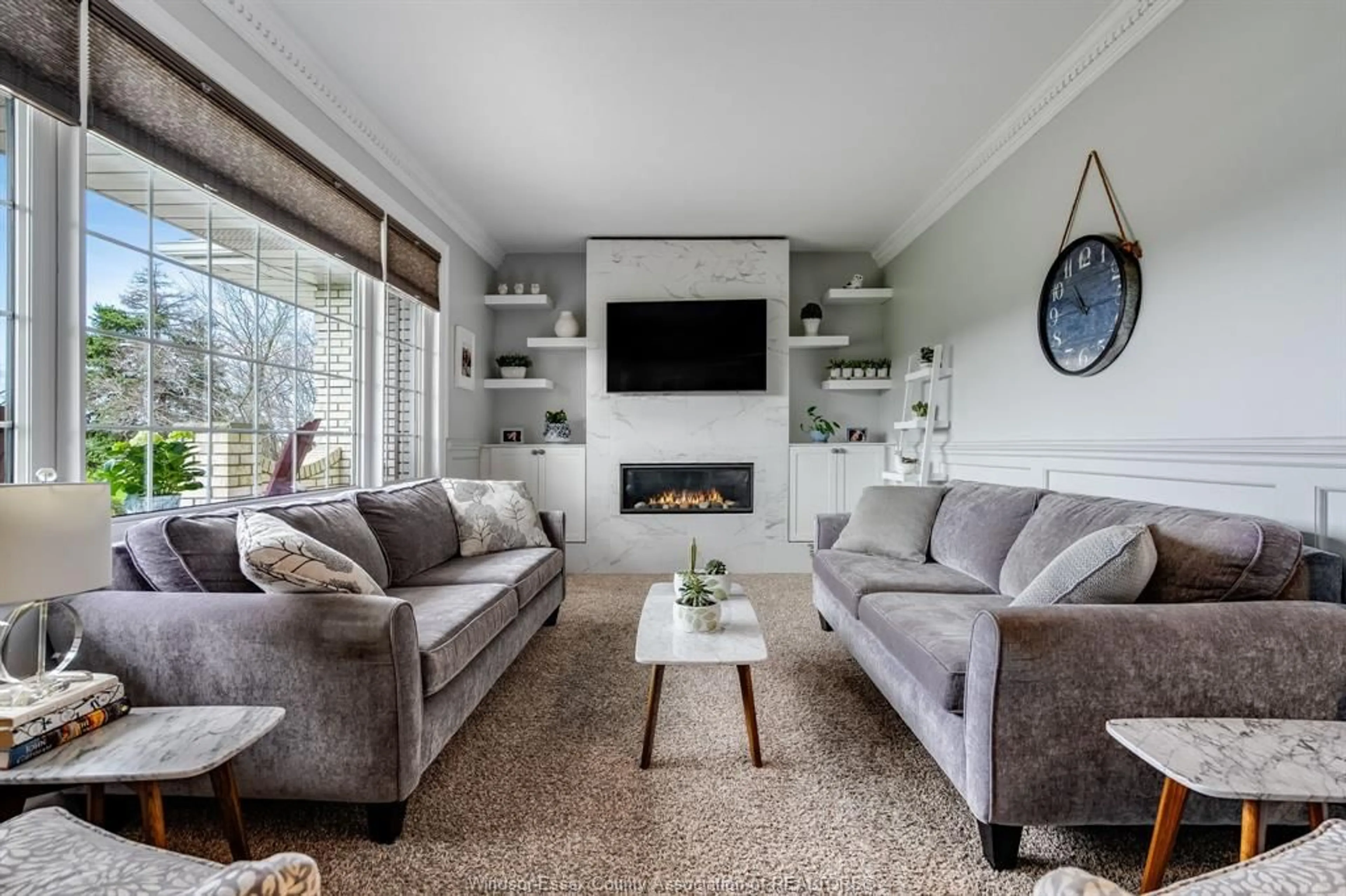 Living room with furniture, carpet floor for 880 County Rd 46, Maidstone Ontario M8N 2X7