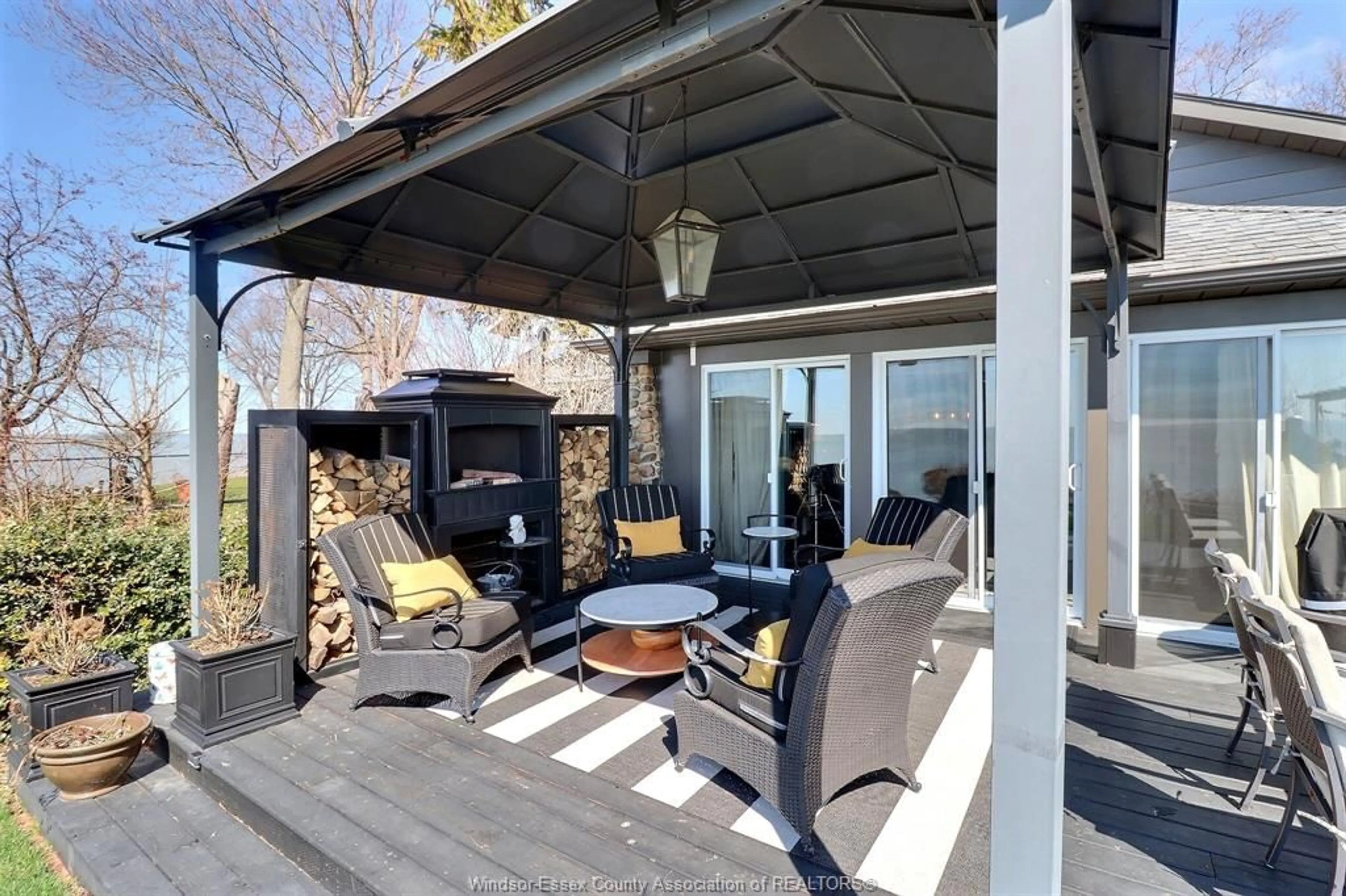 Patio, street for 153 ADELAIDE St, Essex Ontario N0R 1G0