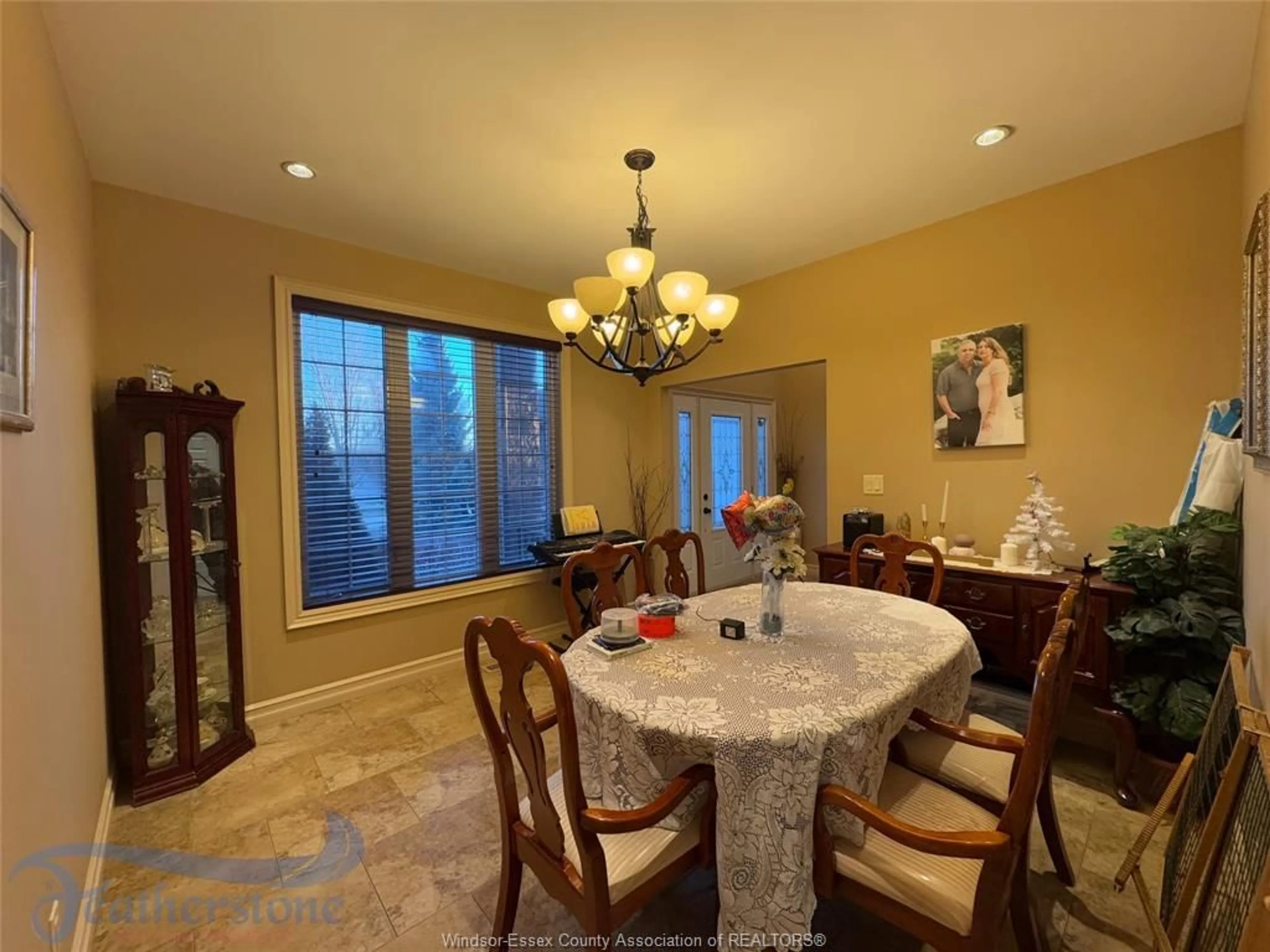 Dining room, ceramic/tile floor for 67 THERESA Trail, Leamington Ontario N8H 5M8