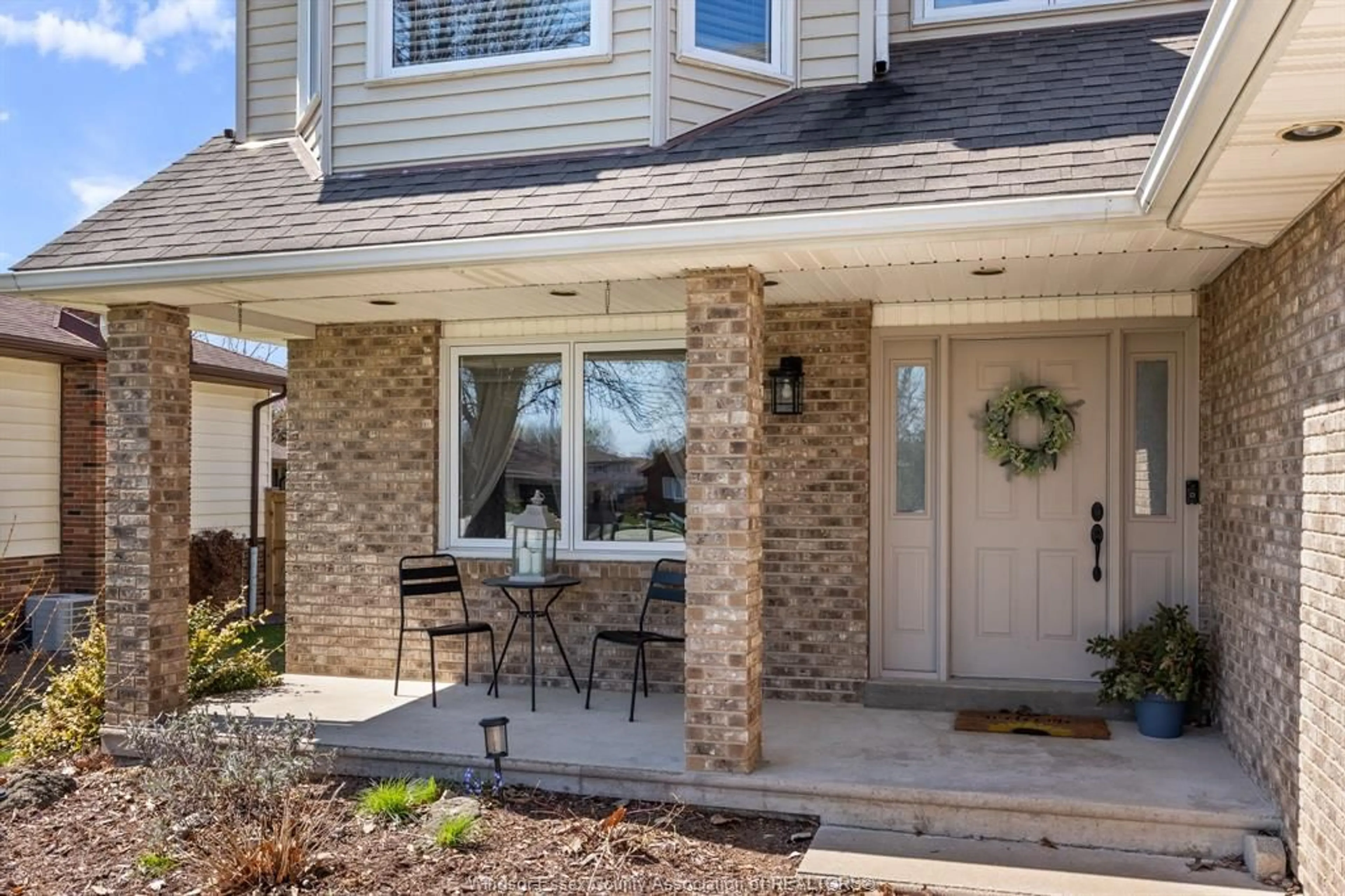 Unknown for 237 EAST PUCE RD., Lakeshore Ontario N8L 0C5