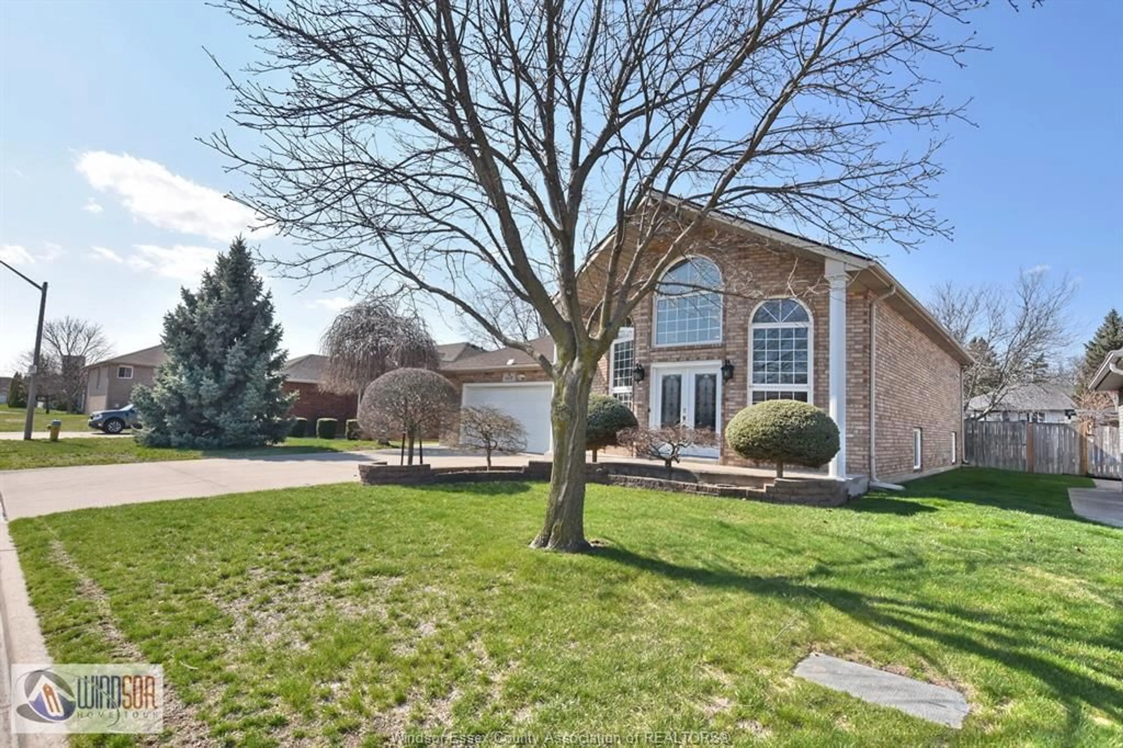 Home with brick exterior material, street for 4450 CHERRY HILL RD, Windsor Ontario N9G 2P5