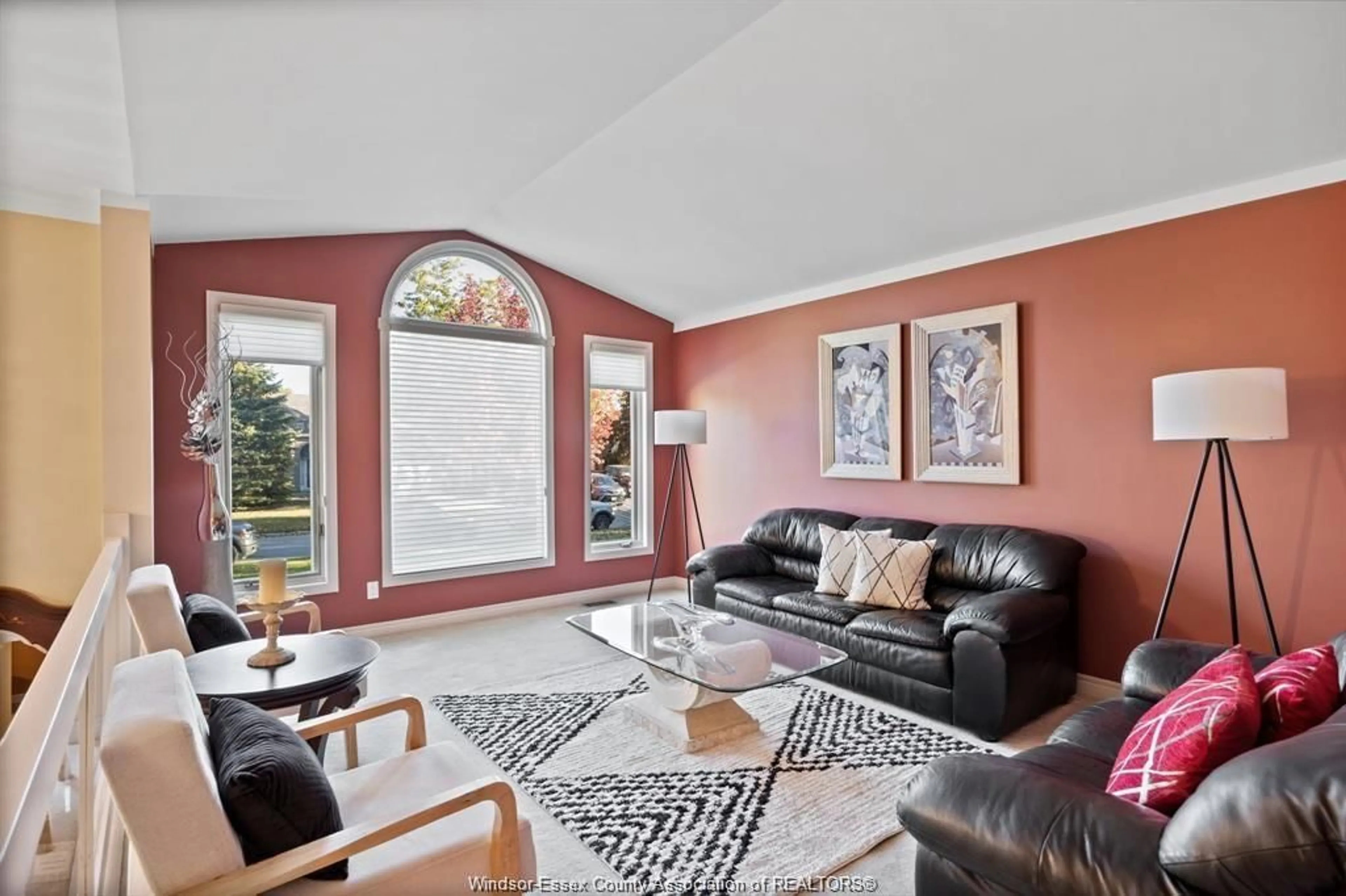 Living room with furniture, unknown for 640 DELAWARE, LaSalle Ontario N9J 3J8