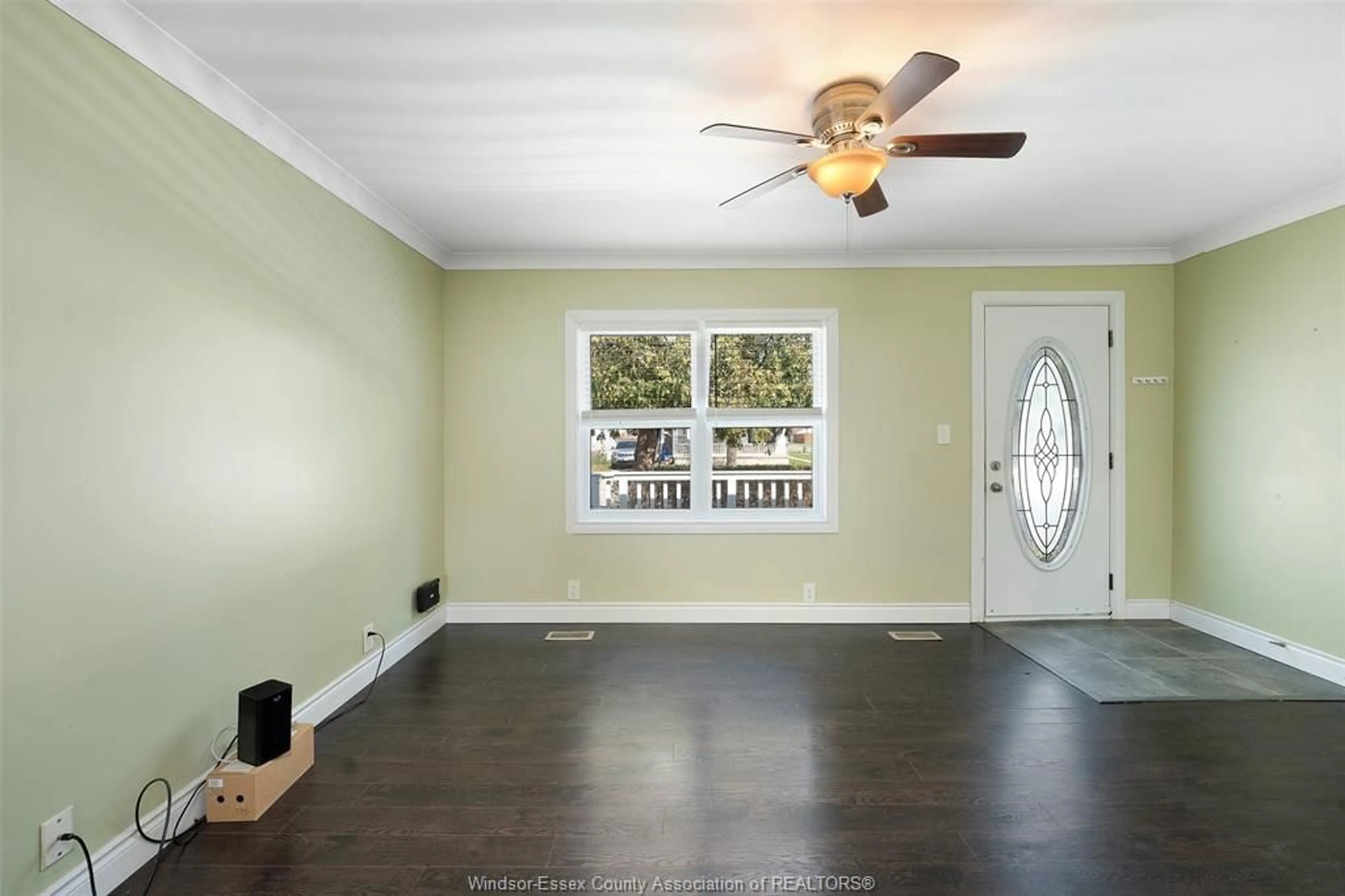 Unknown for 2497 CHANDLER, Windsor Ontario N8W 4A7