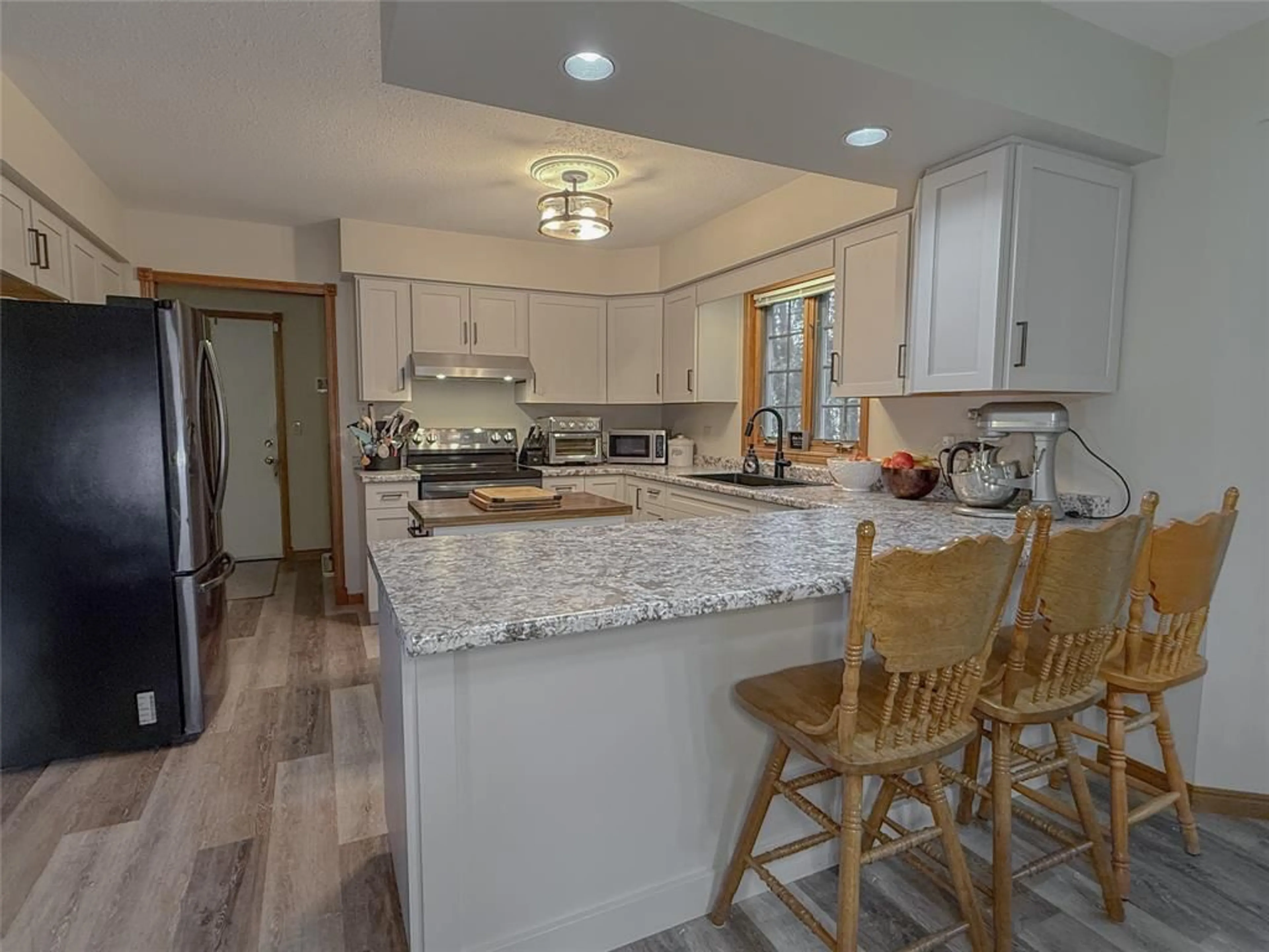 Open concept kitchen, unknown for 518 CAMDEN St, Dresden Ontario N0P 1M0
