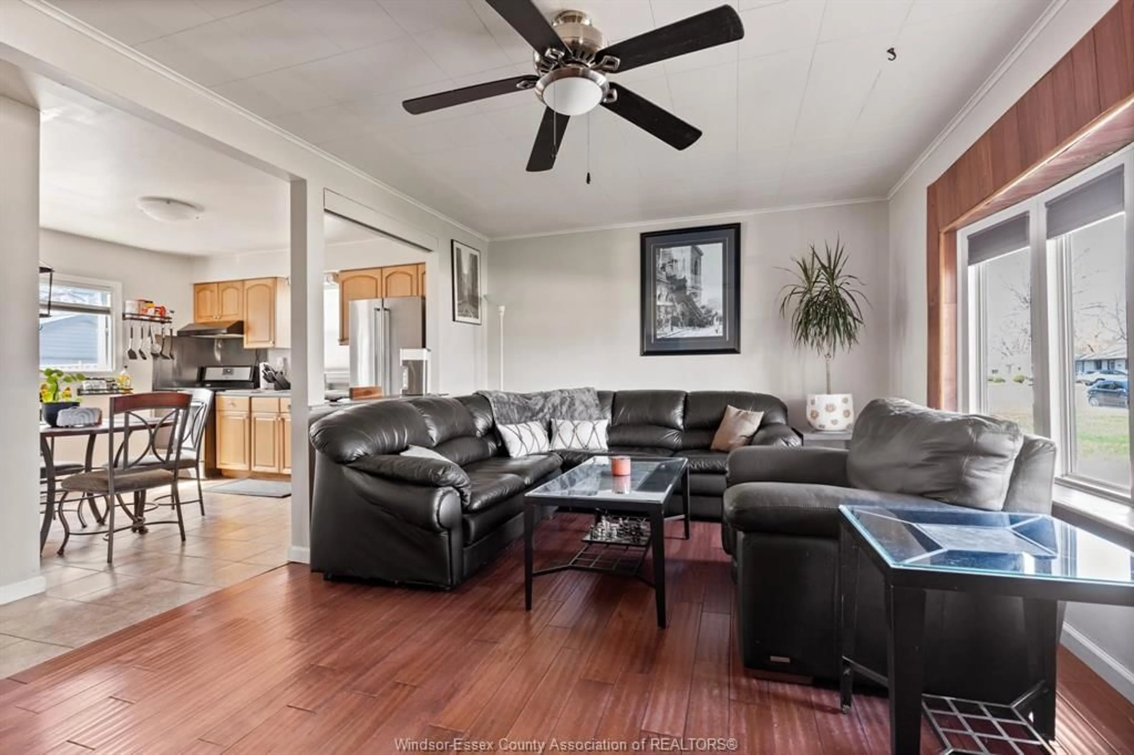 Living room with furniture, unknown for 2785 CLEMENCEAU Blvd, Windsor Ontario N8T 2P9